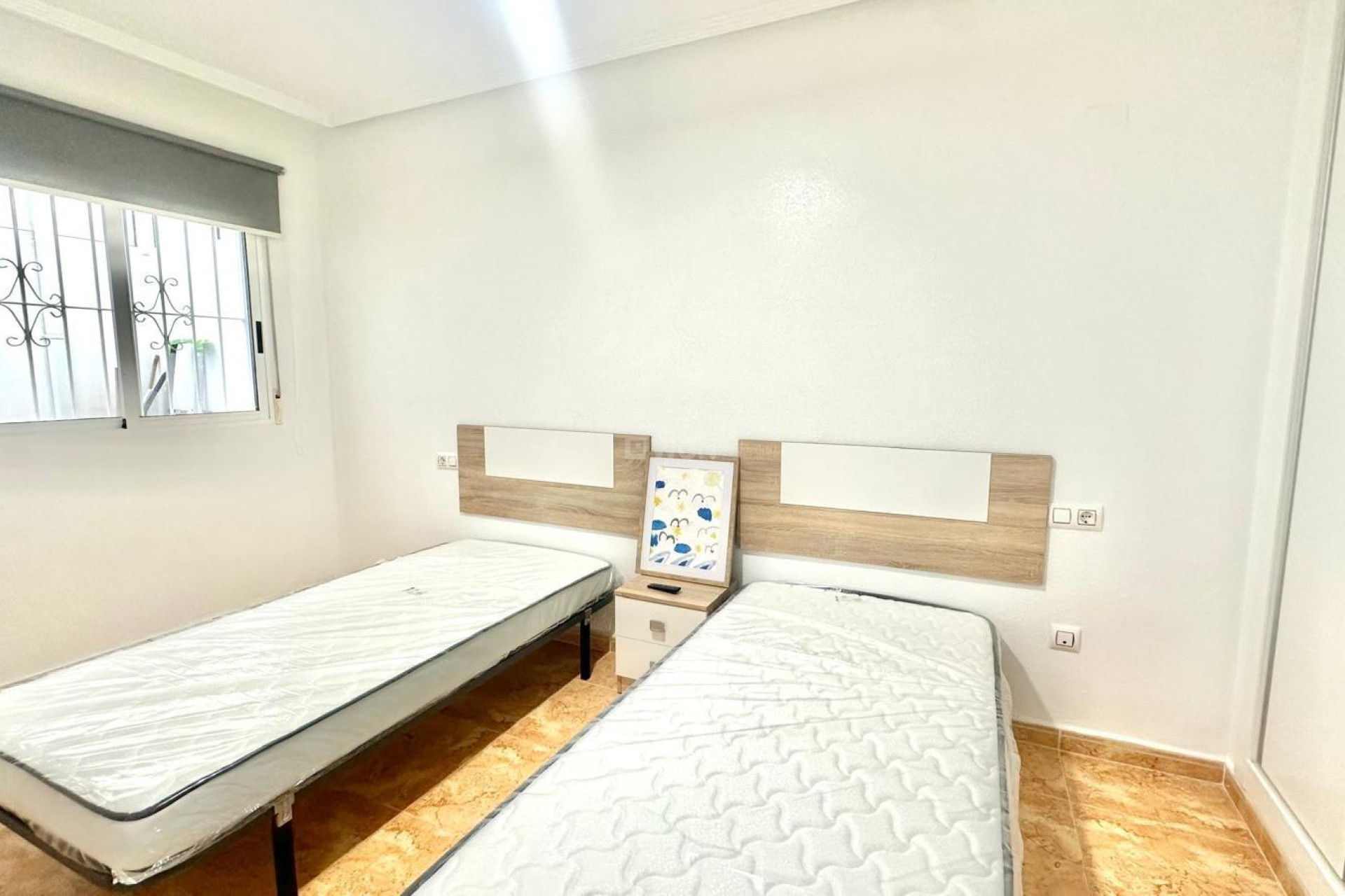 Odsprzedaż - Bungalow - Torrevieja - Playa de los Locos