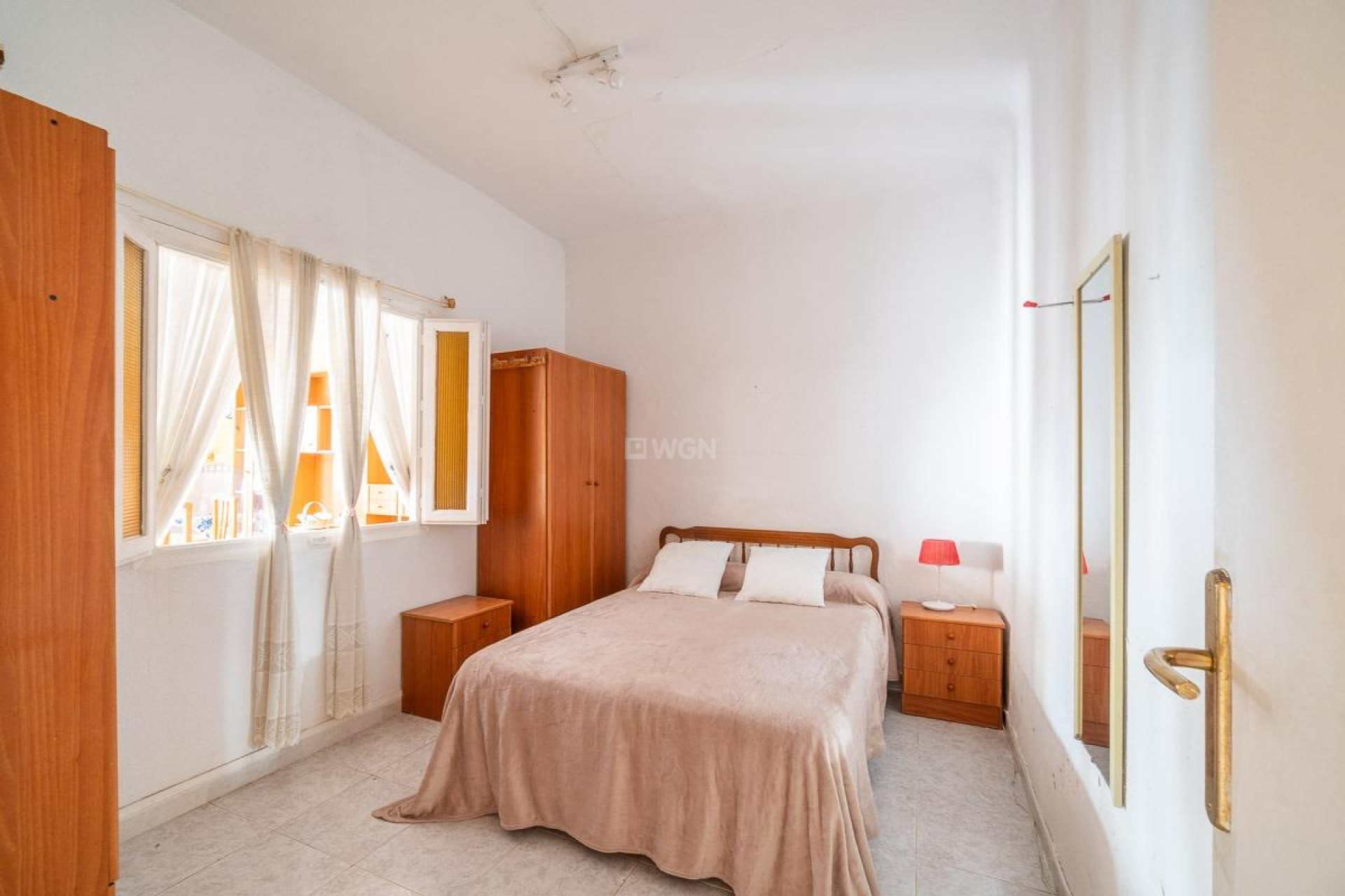 Odsprzedaż - Bungalow - Torrevieja - Playa De Los Naufragos