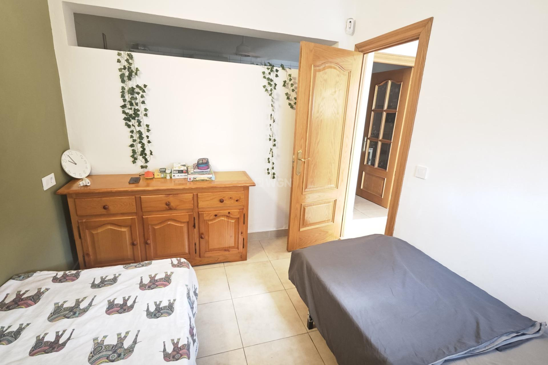 Odsprzedaż - Bungalow - Torrevieja - Playa del Cura