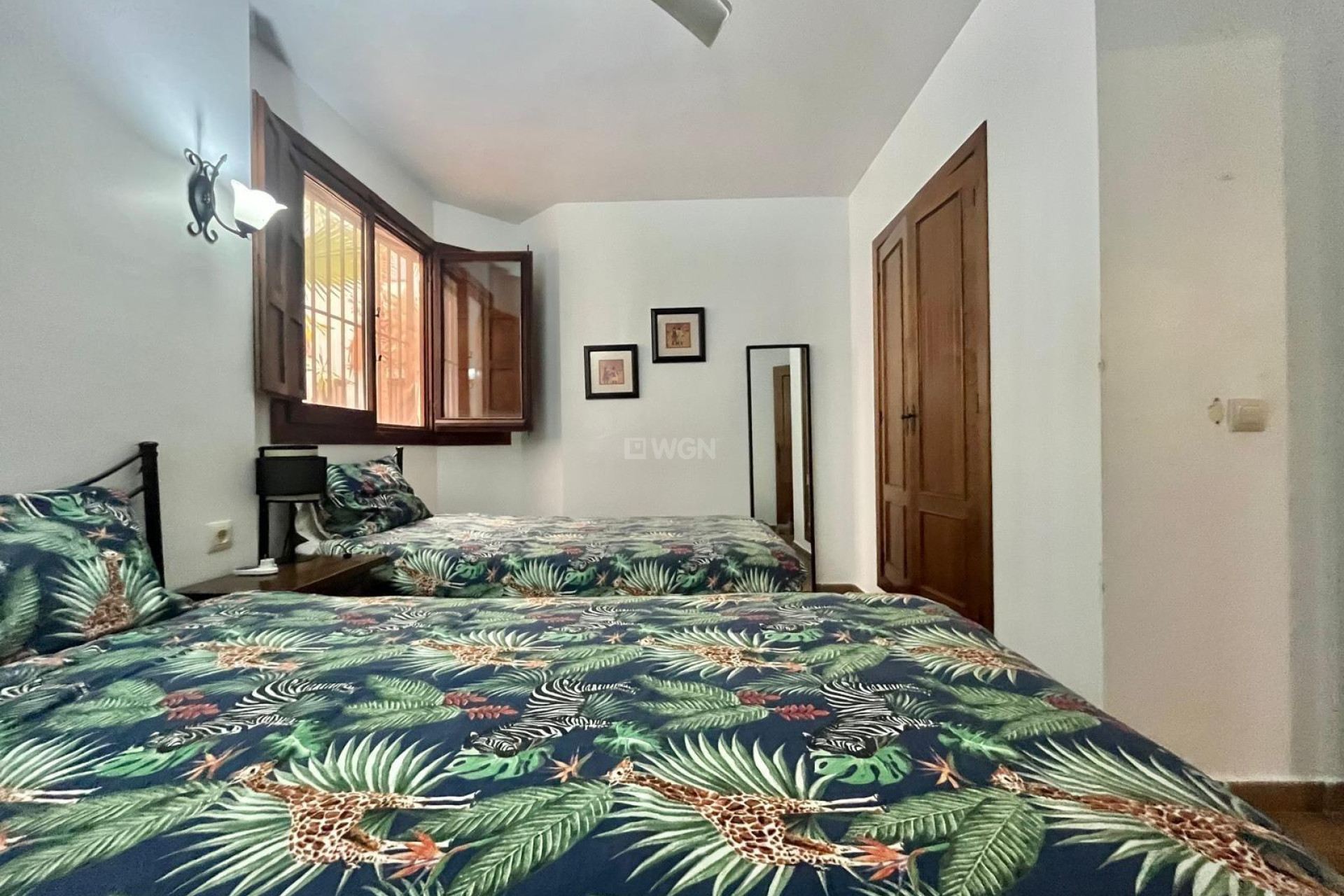 Odsprzedaż - Bungalow - Torrevieja - Punta Prima