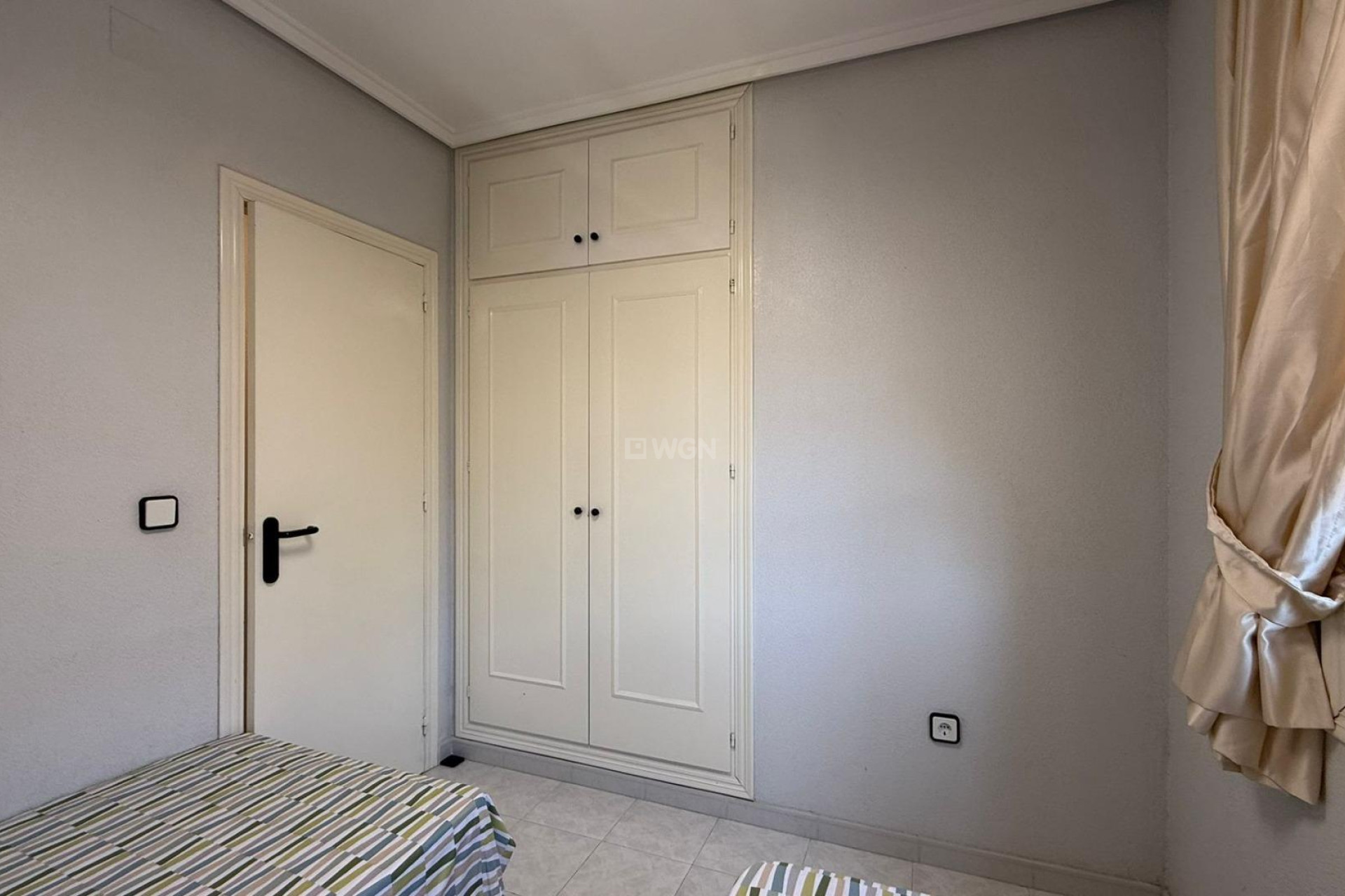 Odsprzedaż - Bungalow - Torrevieja - Punta Prima