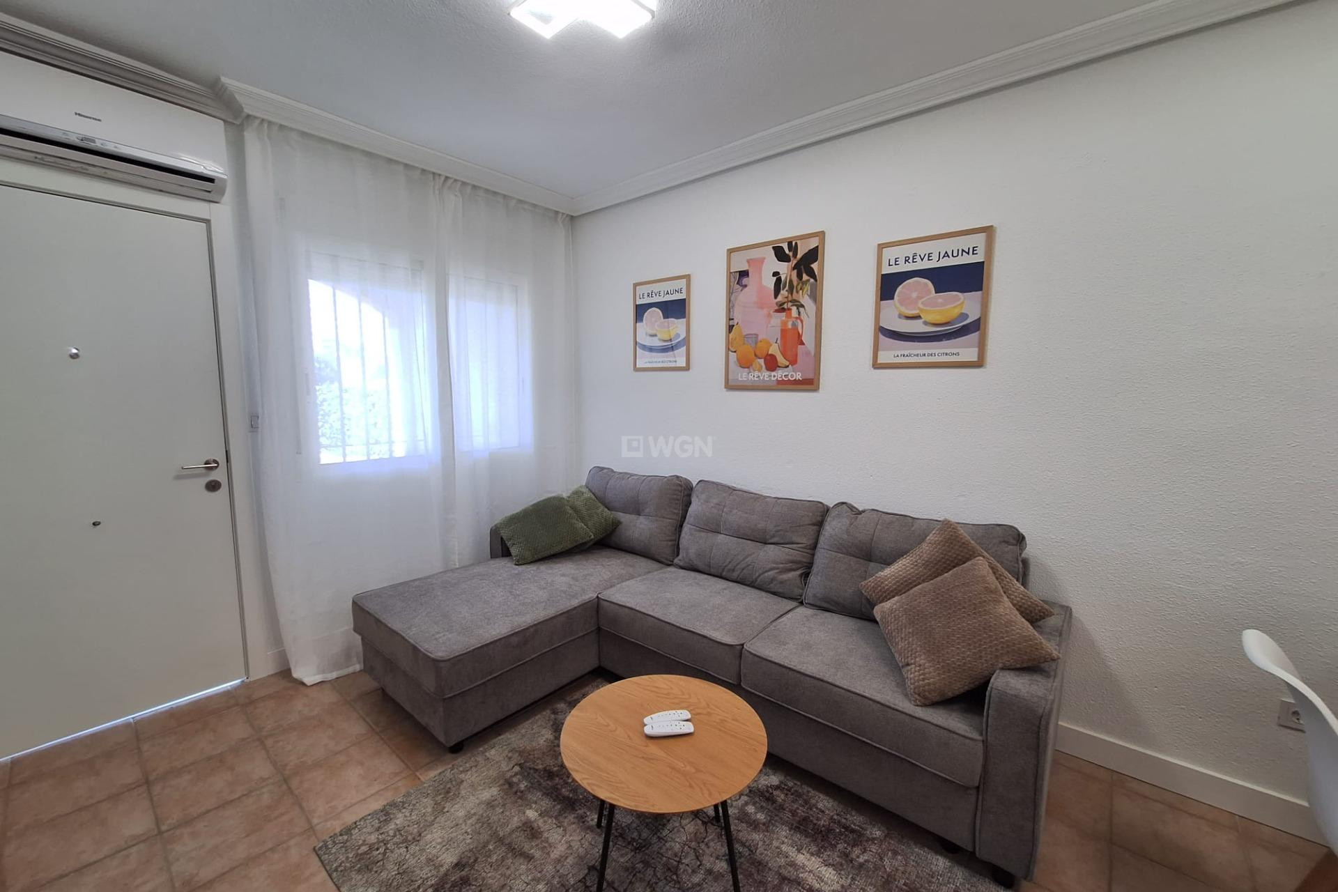 Odsprzedaż - Bungalow - Torrevieja - Sector 25