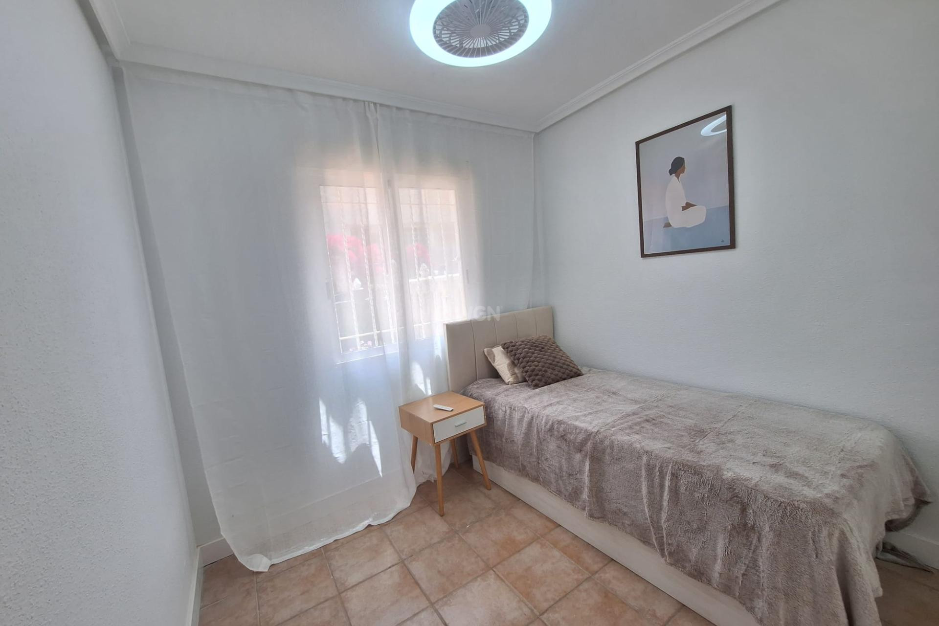 Odsprzedaż - Bungalow - Torrevieja - Sector 25
