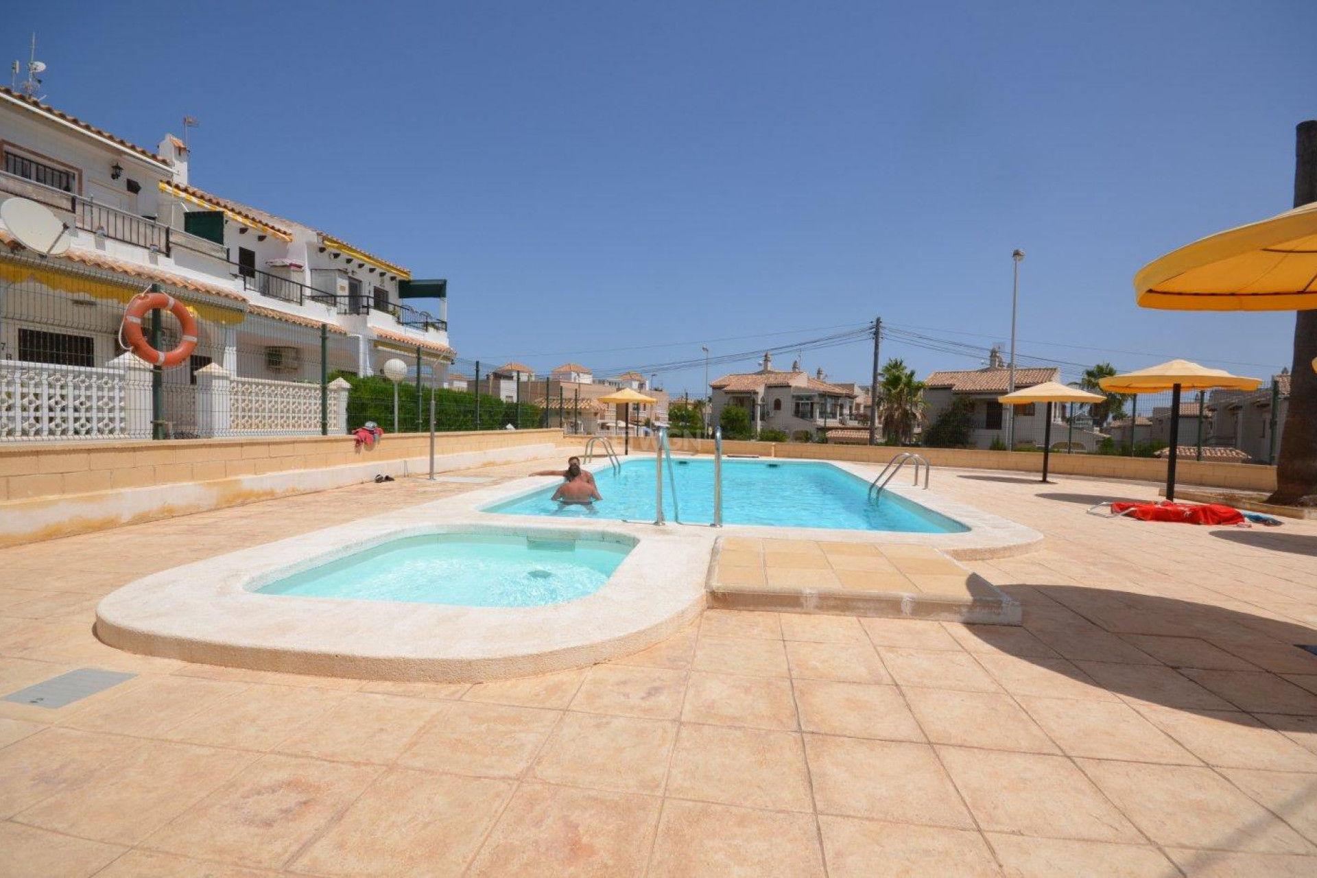 Odsprzedaż - Bungalow - Torrevieja - Torreblanca