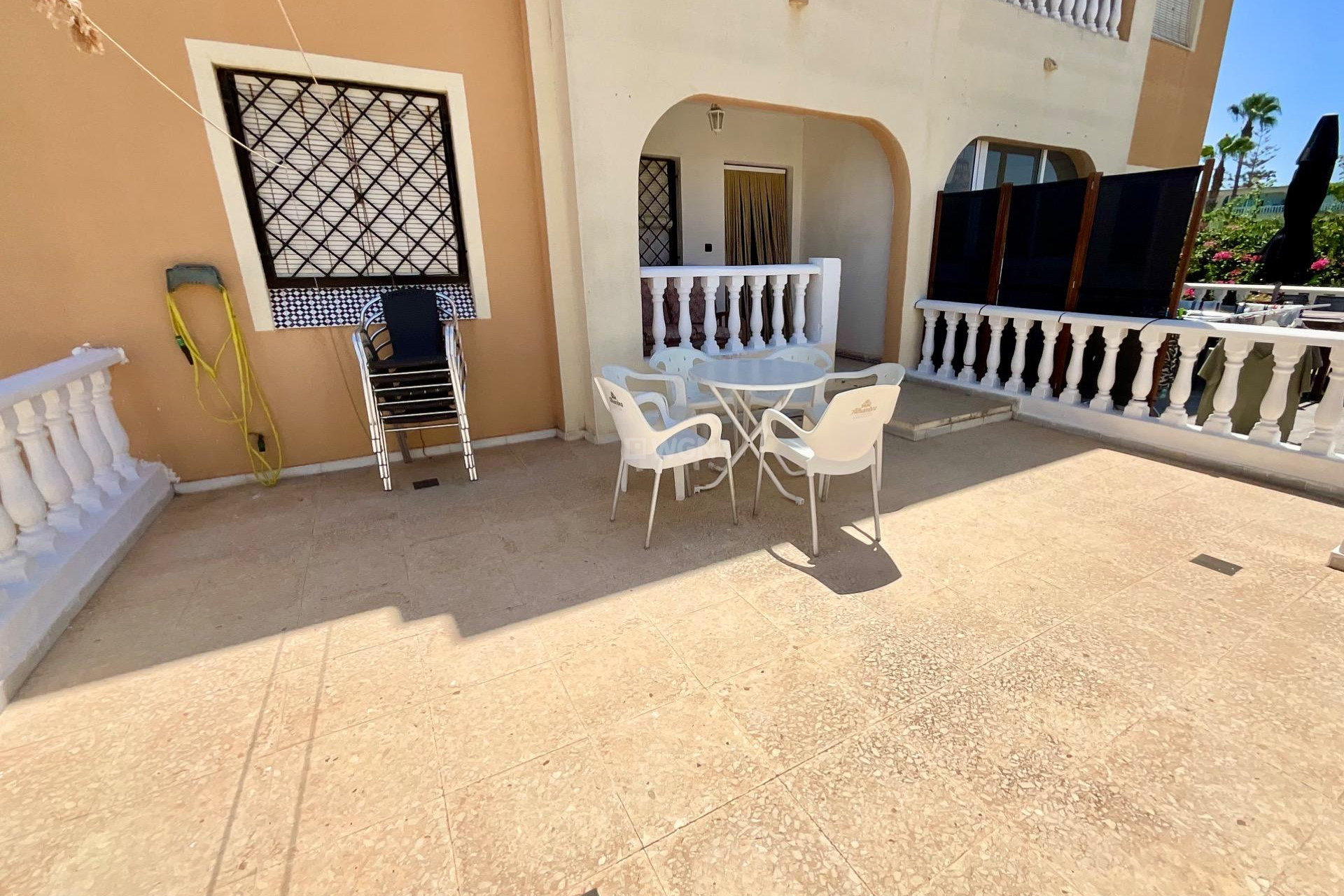 Odsprzedaż - Bungalow - Torrevieja - Torreblanca