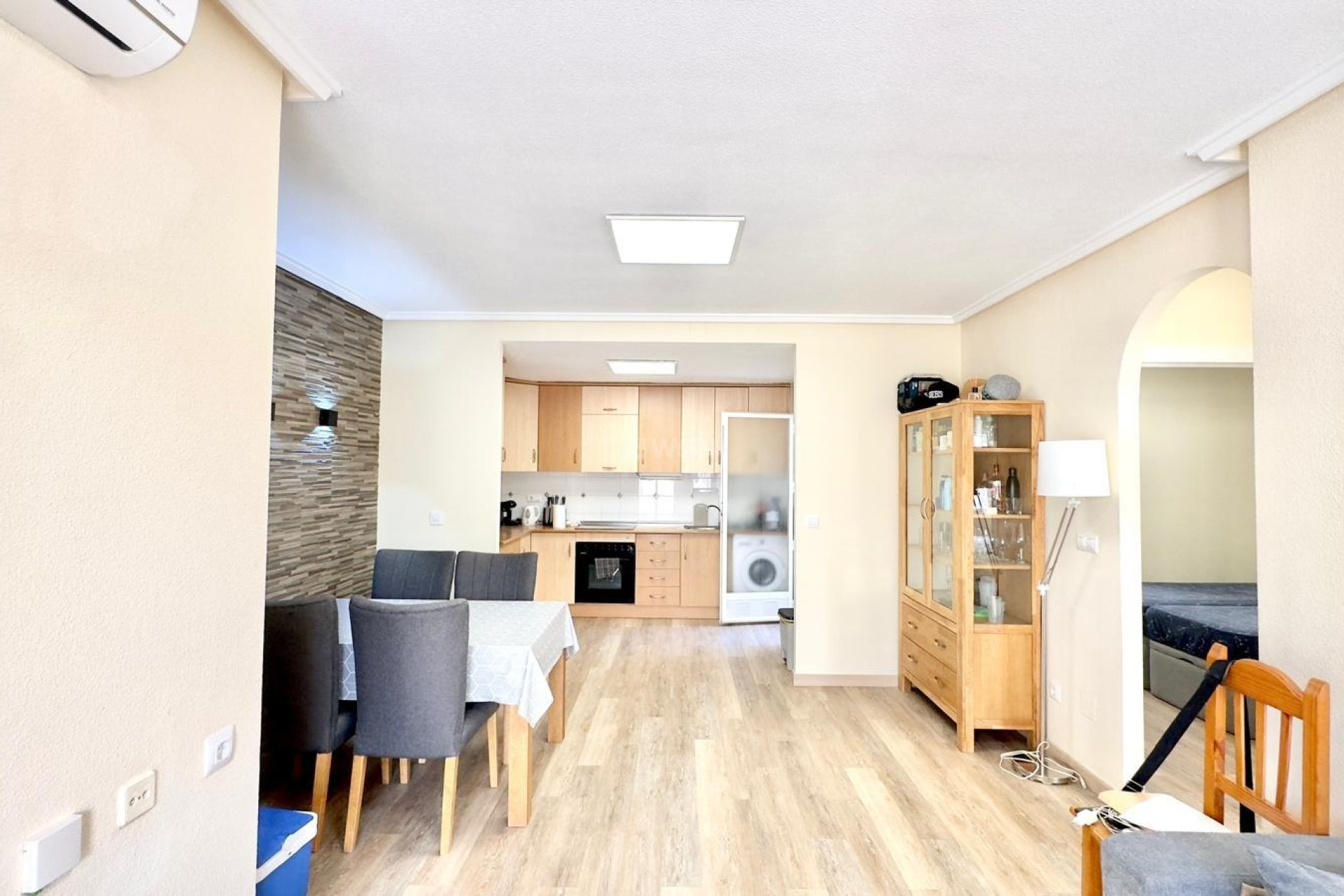 Odsprzedaż - Bungalow - Torrevieja - Torreblanca