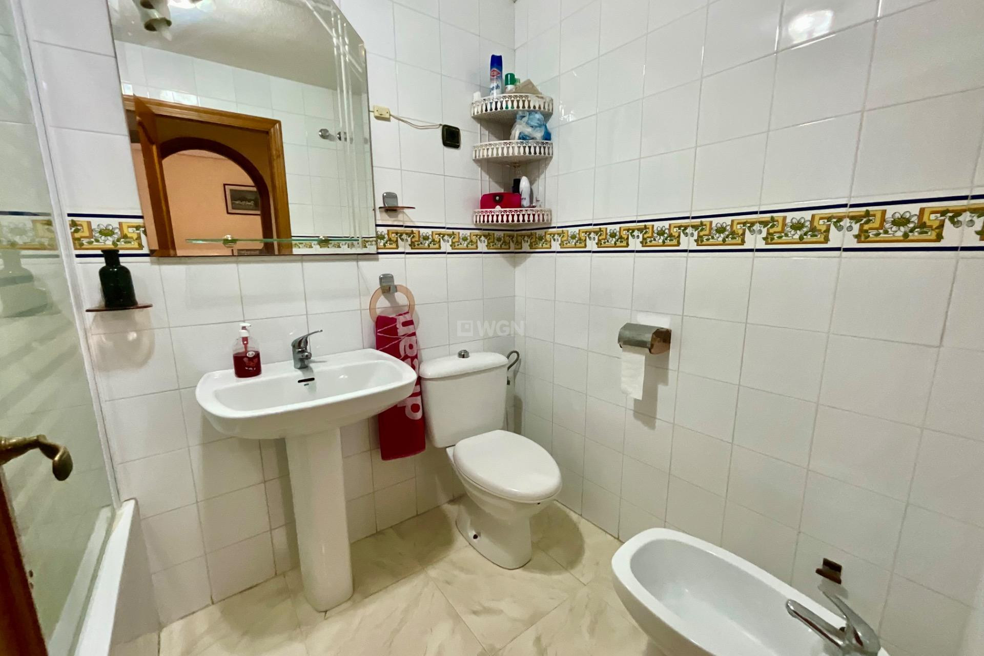 Odsprzedaż - Bungalow - Torrevieja - Torreblanca