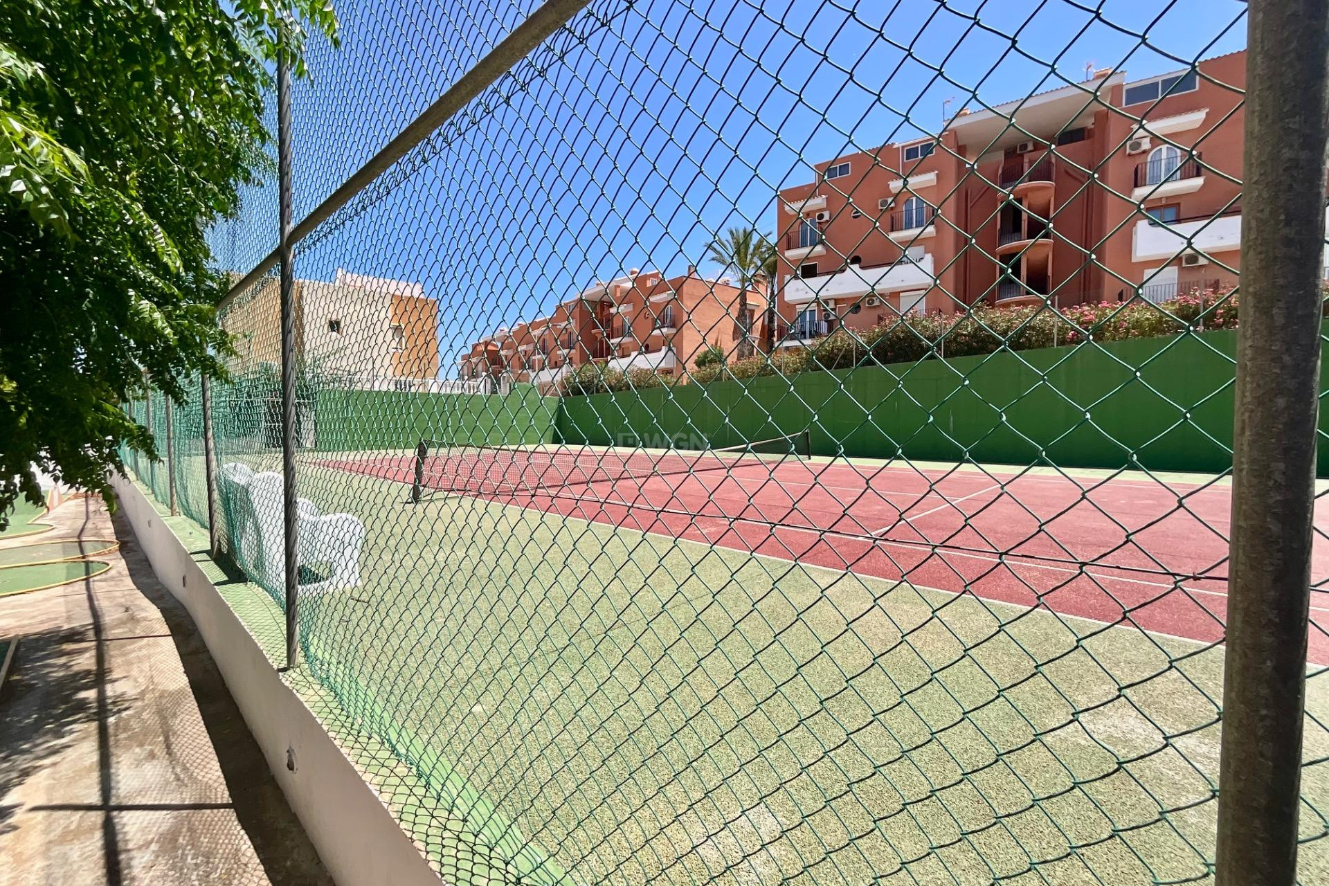 Odsprzedaż - Bungalow - Torrevieja - Torreblanca