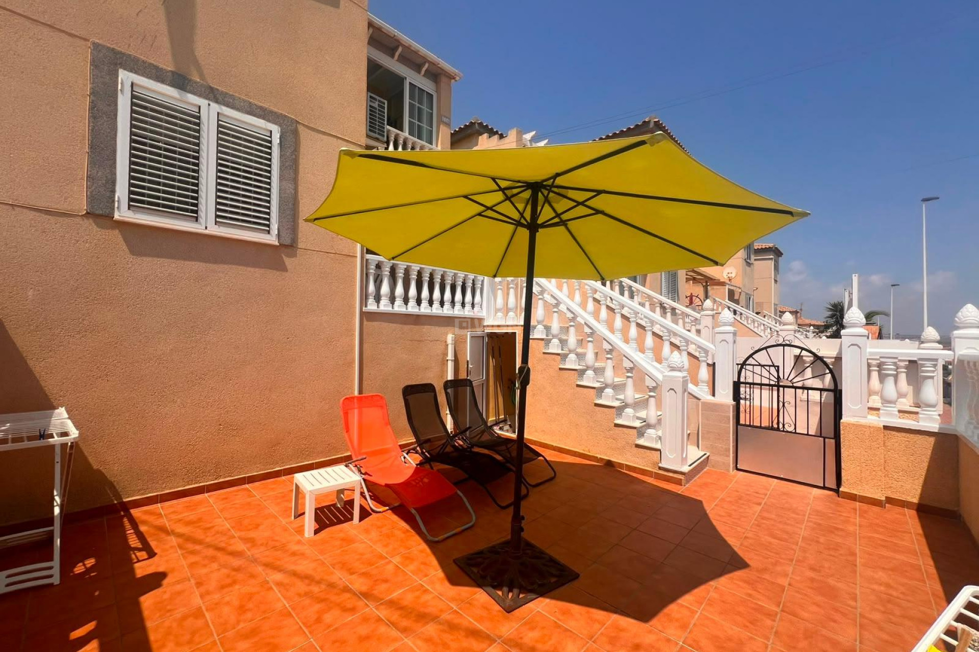 Odsprzedaż - Bungalow - Torrevieja - Torrejón