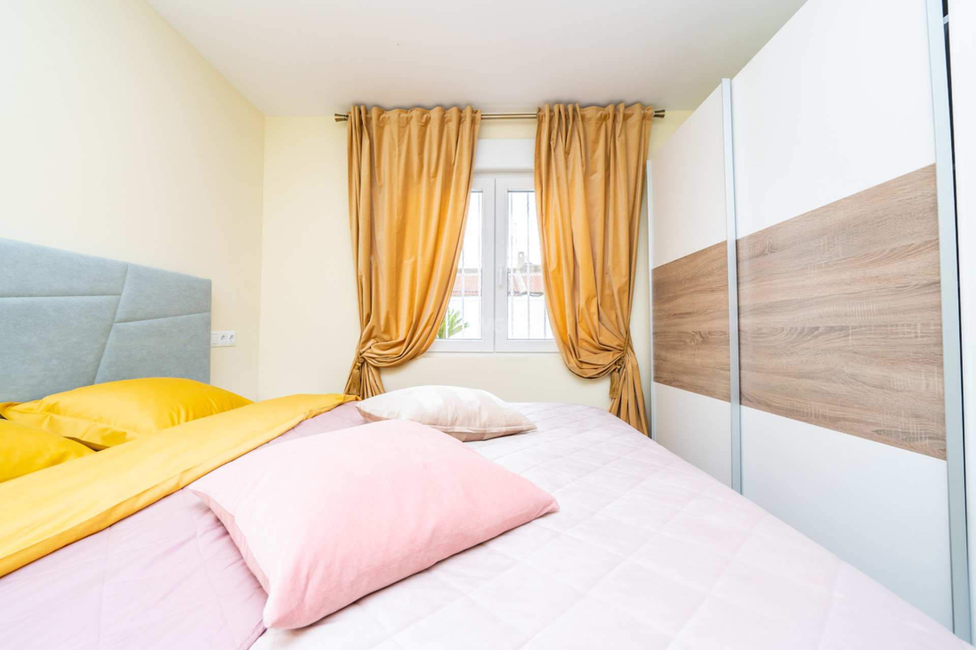 Odsprzedaż - Bungalow - Torrevieja - Torreta