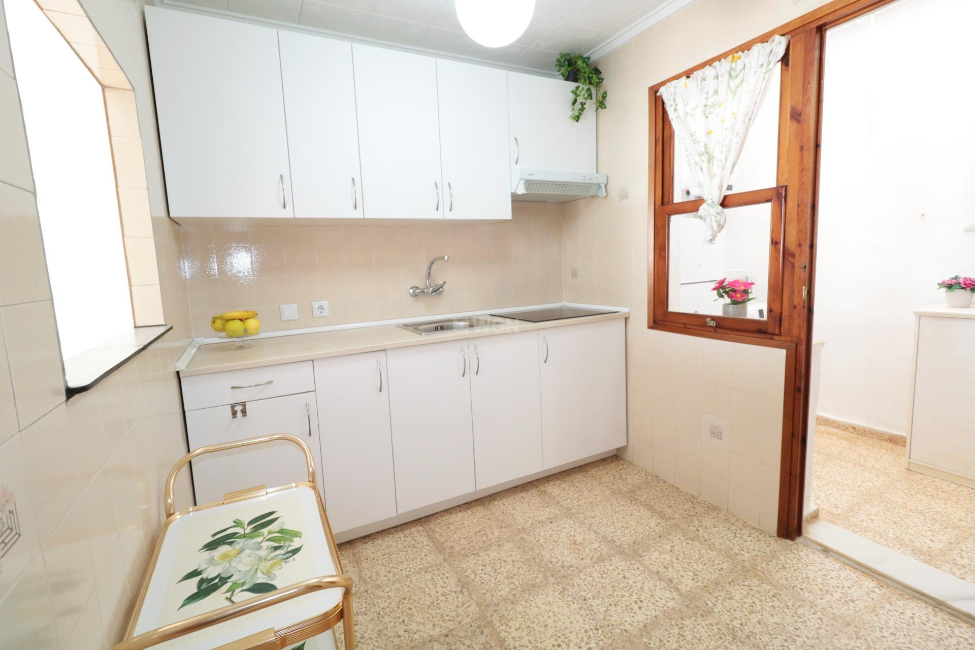 Odsprzedaż - Bungalow - Torrevieja - Torretas