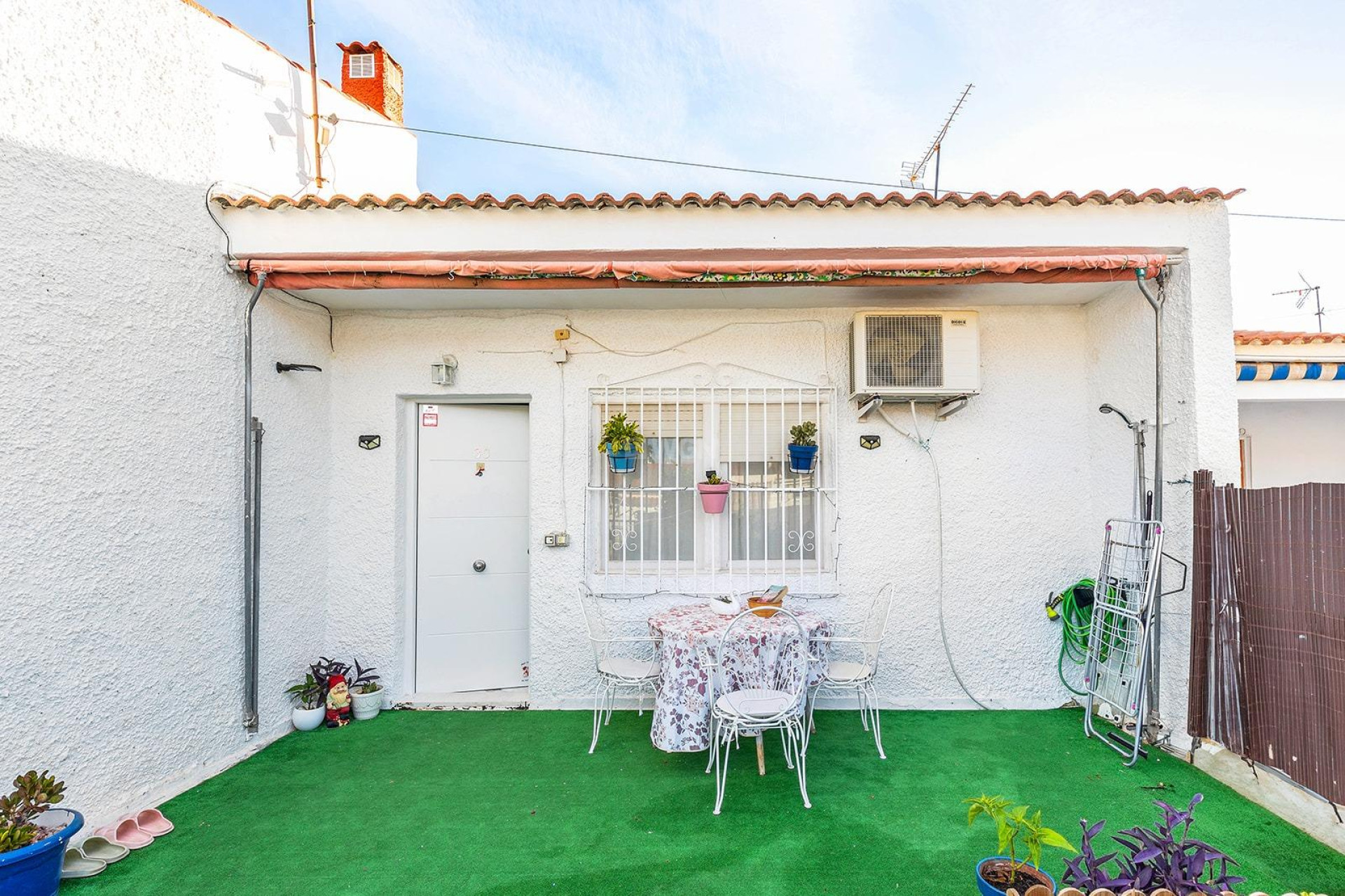 Odsprzedaż - Bungalow - Torrevieja - Torretas