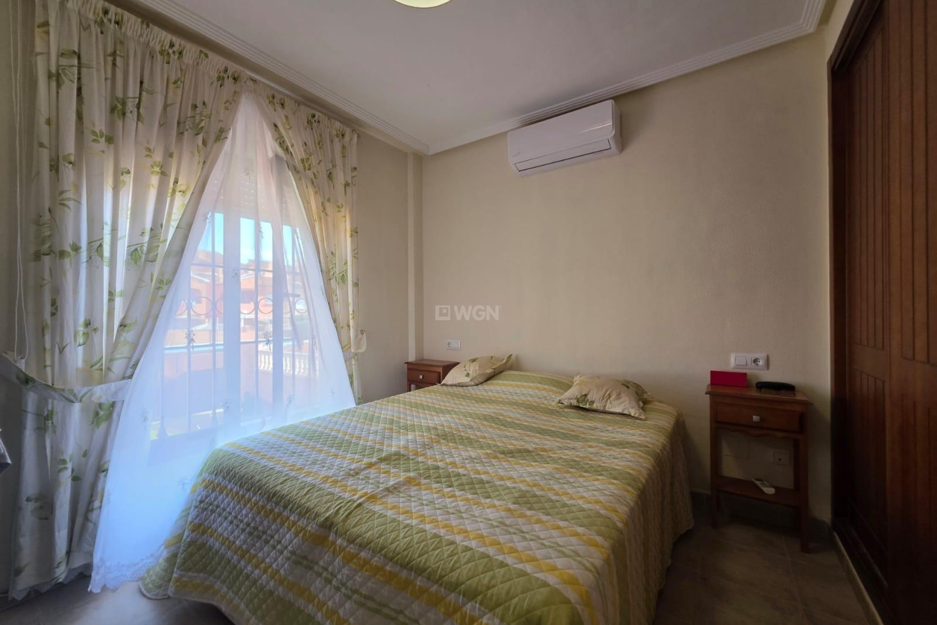 Odsprzedaż - Bungalow - Torrevieja - Zona Los Frutales