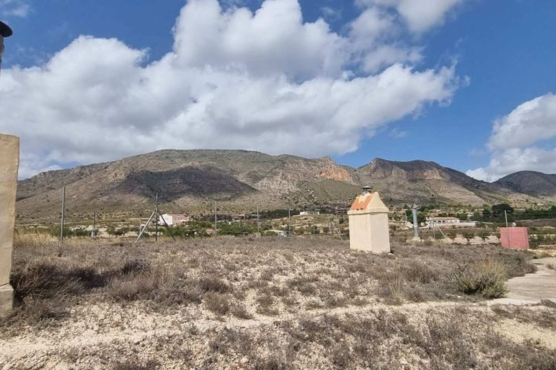 Odsprzedaż - Country House - Hondón de las Nieves - Inland