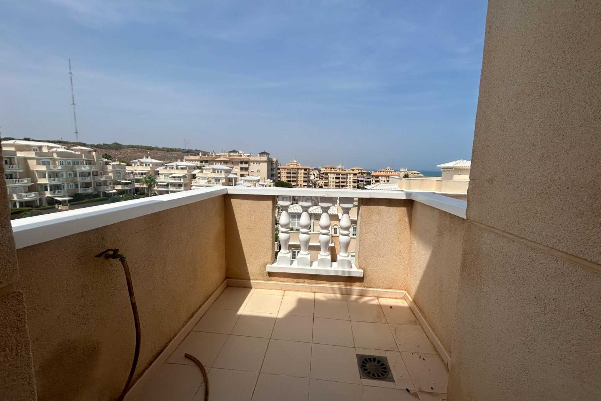 Odsprzedaż - Daszek - Guardamar del Segura - Costa Blanca