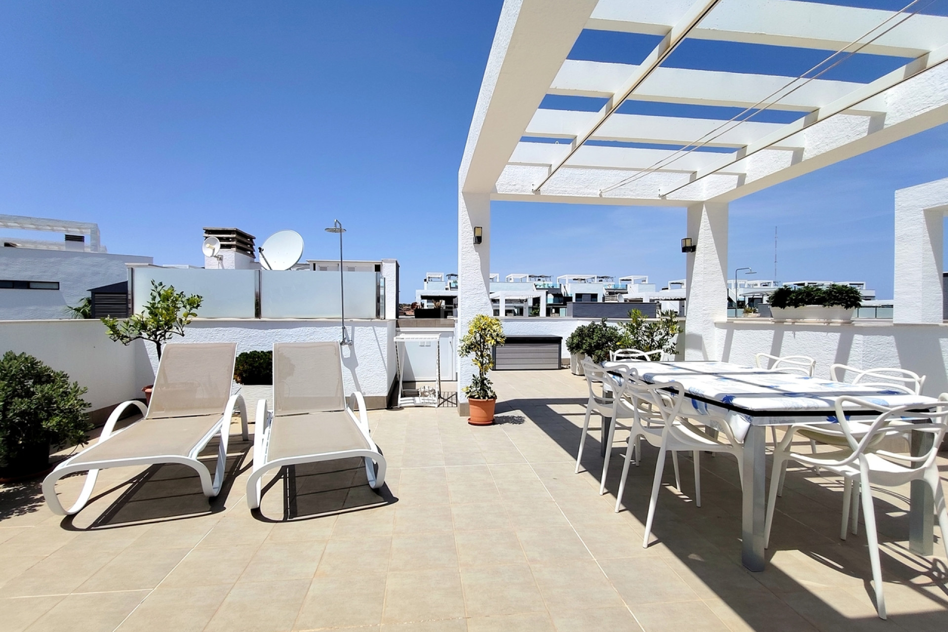 Odsprzedaż - Daszek - Guardamar del Segura - Costa Blanca