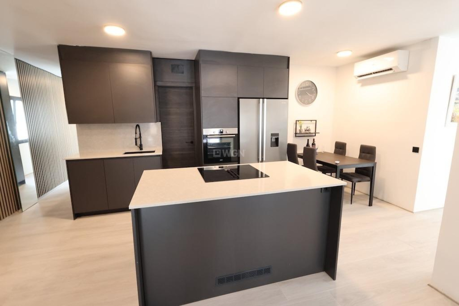 Odsprzedaż - Daszek - Torrevieja - Costa Blanca