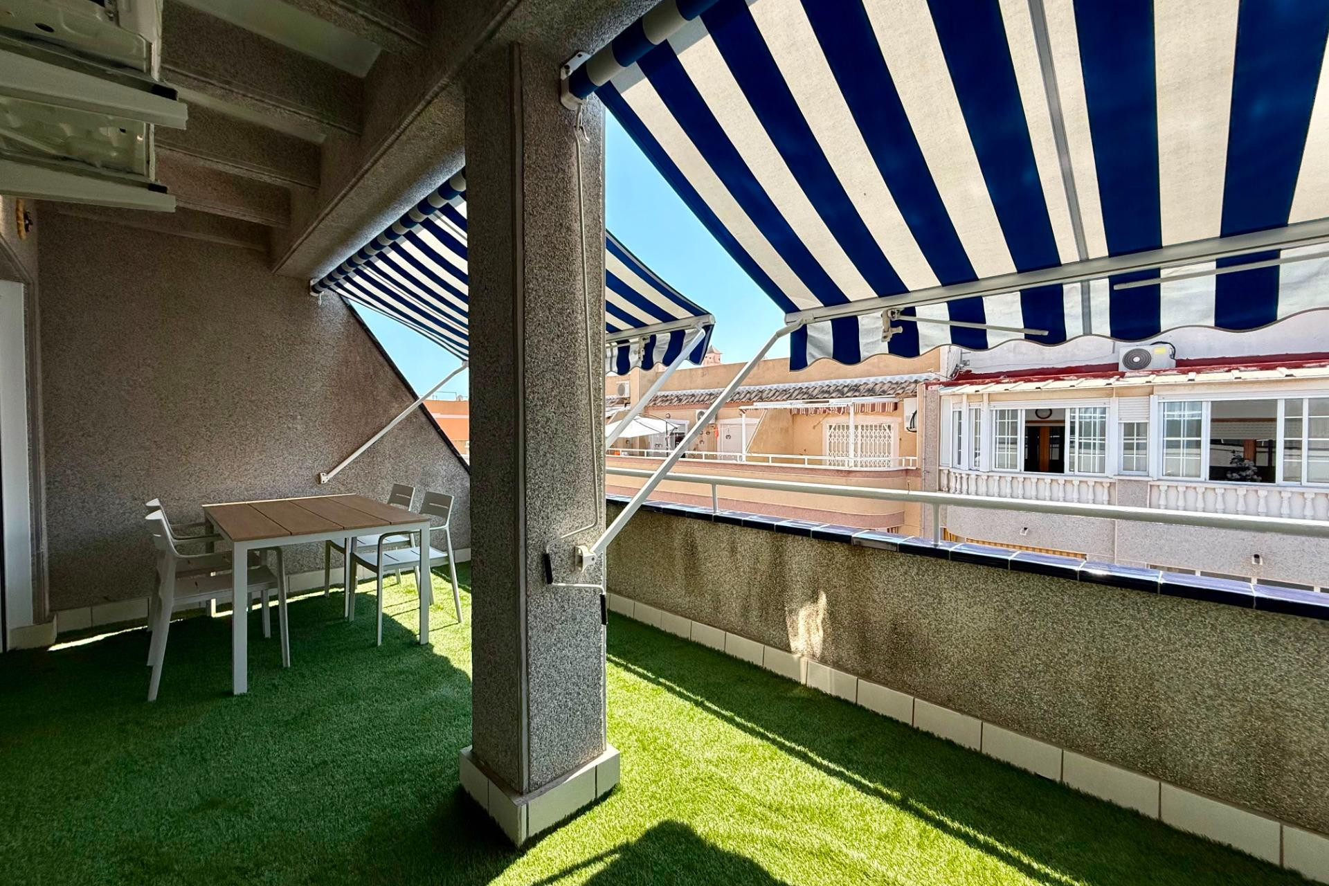 Odsprzedaż - Daszek - Torrevieja - Habaneras