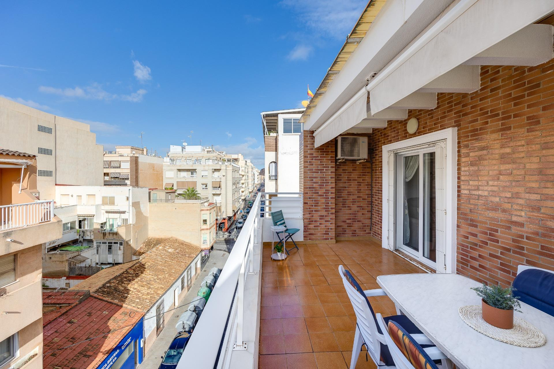 Odsprzedaż - Daszek - Torrevieja - Paseo Maritimo