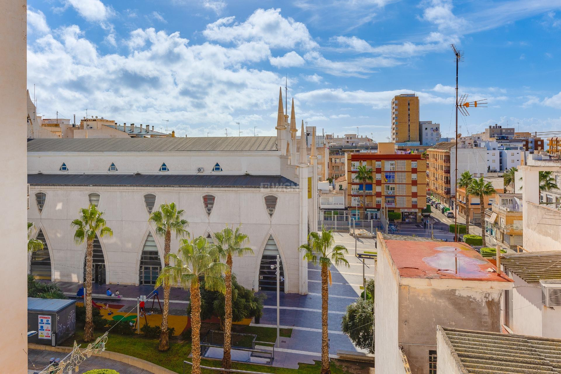 Odsprzedaż - Daszek - Torrevieja - Paseo Maritimo