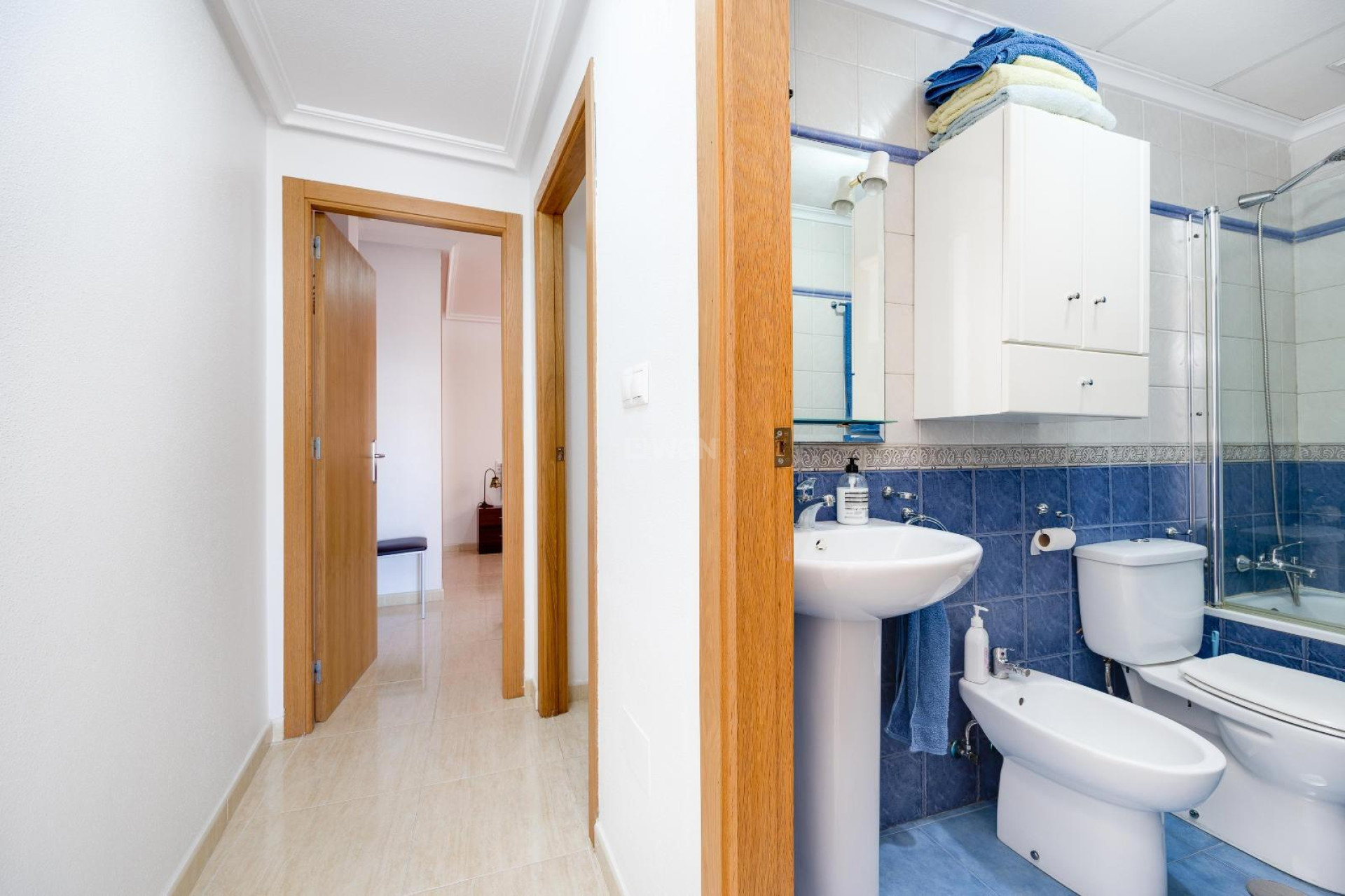 Odsprzedaż - Daszek - Torrevieja