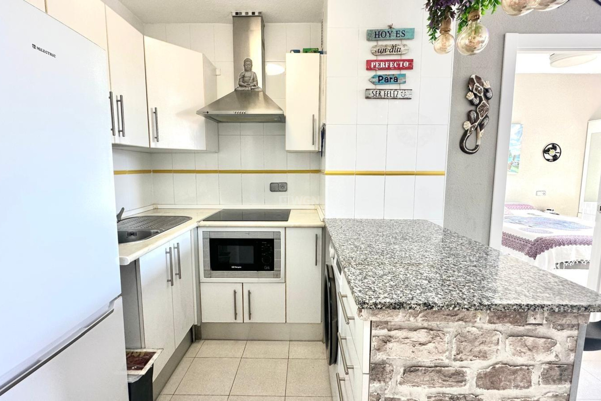 Odsprzedaż - Daszek - Torrevieja