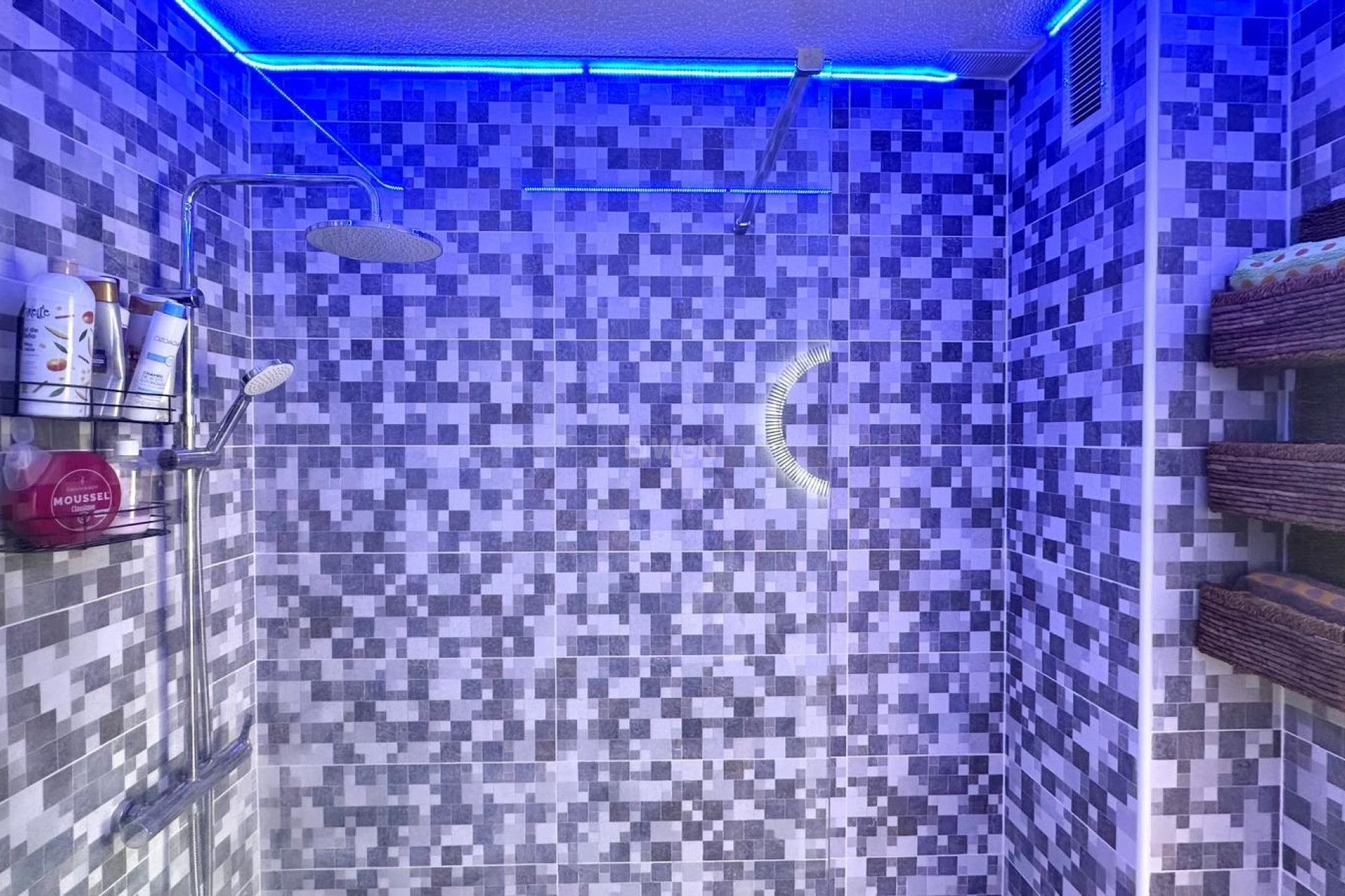 Odsprzedaż - Daszek - Torrevieja