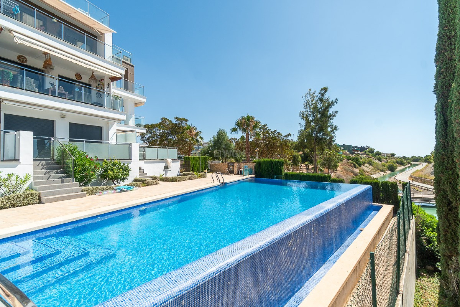 Odsprzedaż - Daszek - Villamartin - Costa Blanca