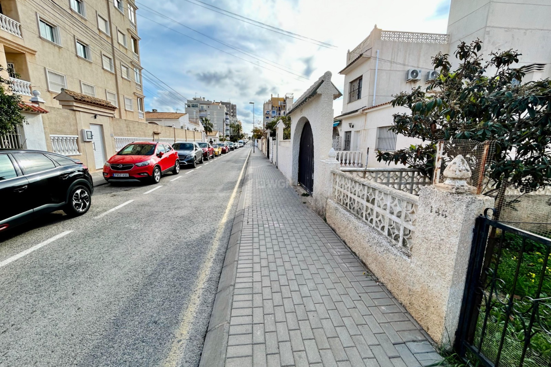 Odsprzedaż - Działka / Grunt - Torrevieja - Costa Blanca