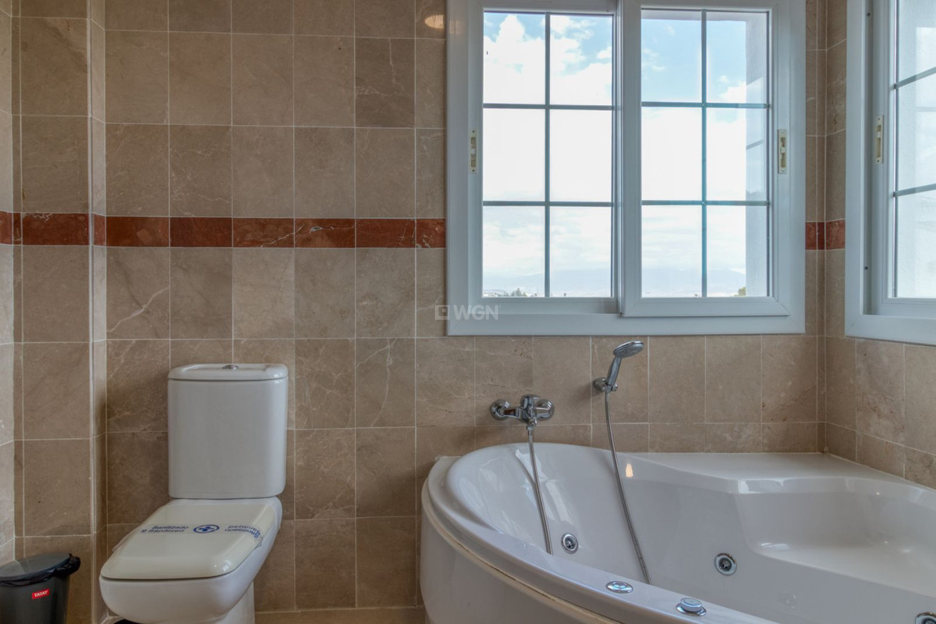 Odsprzedaż - Kamienica - Alhaurín de la Torre - Inland