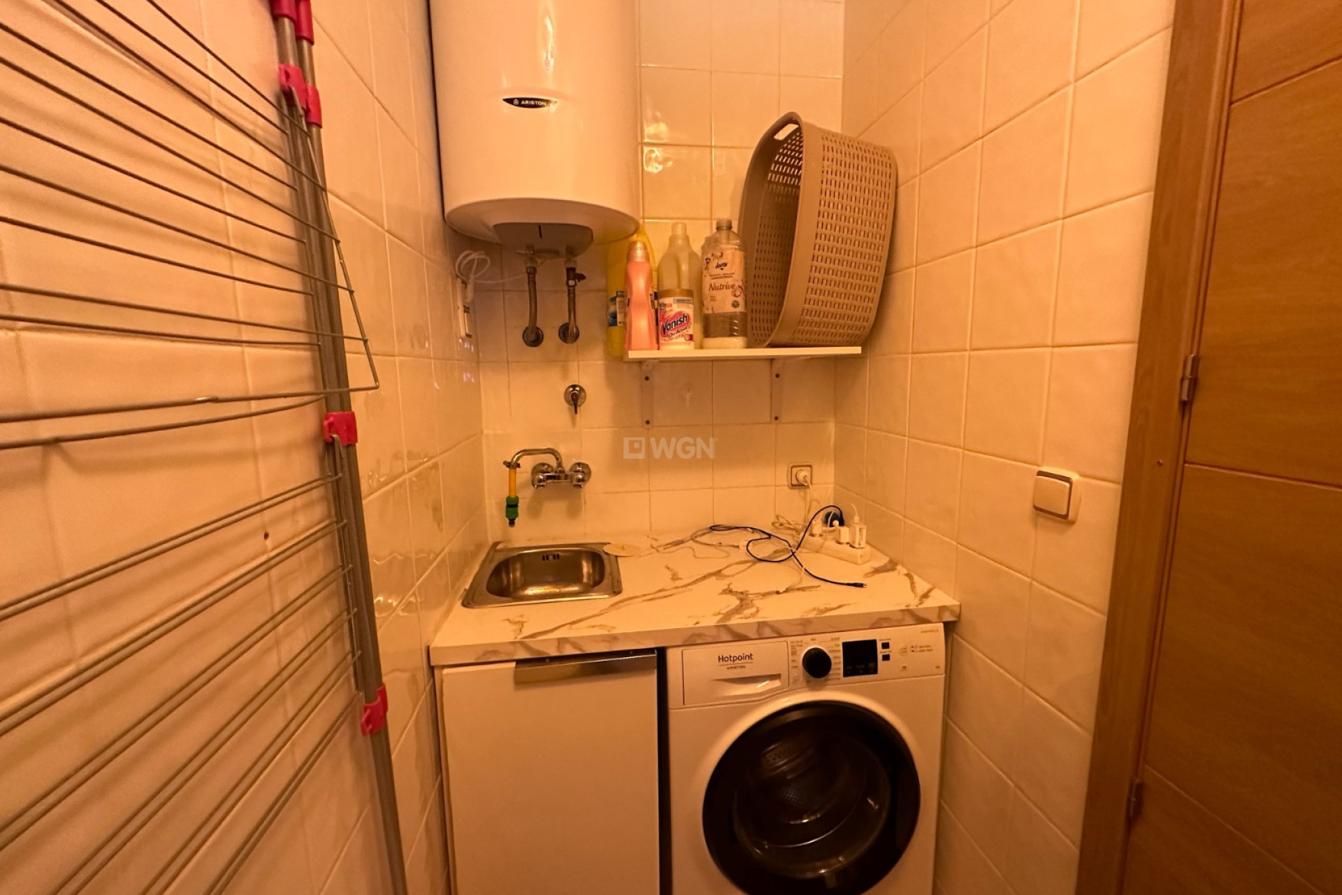 Odsprzedaż - Kamienica - Bigastro - Inland