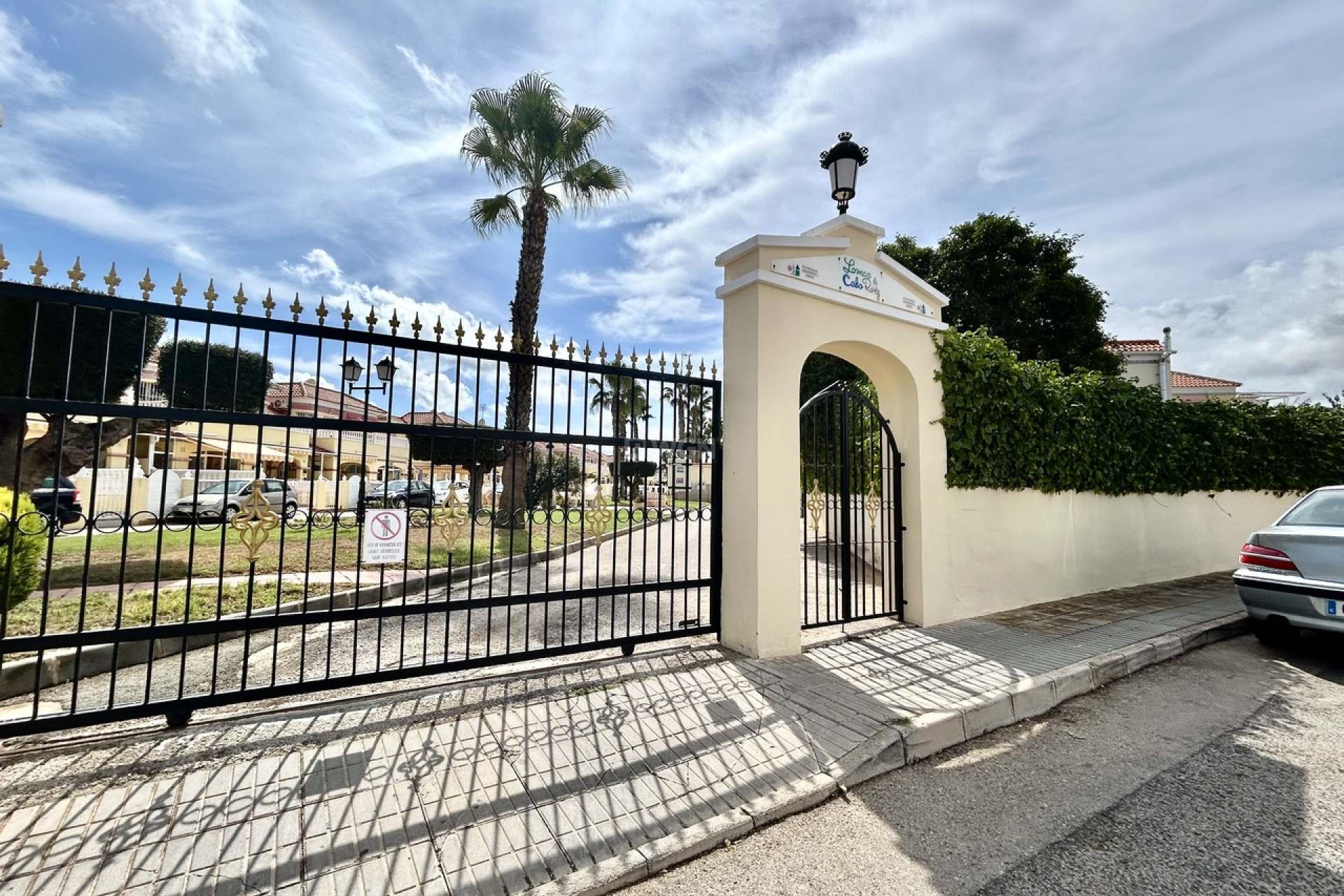 Odsprzedaż - Kamienica - Cabo Roig - Costa Blanca