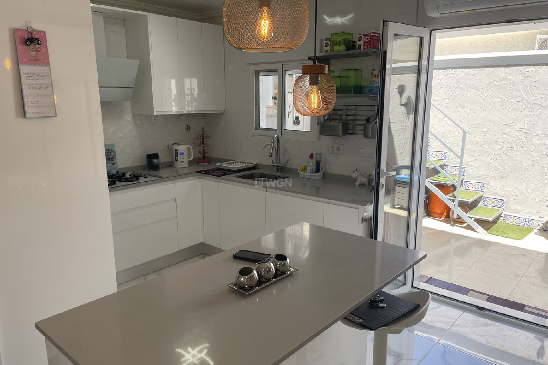 Odsprzedaż - Kamienica - Camposol - Inland