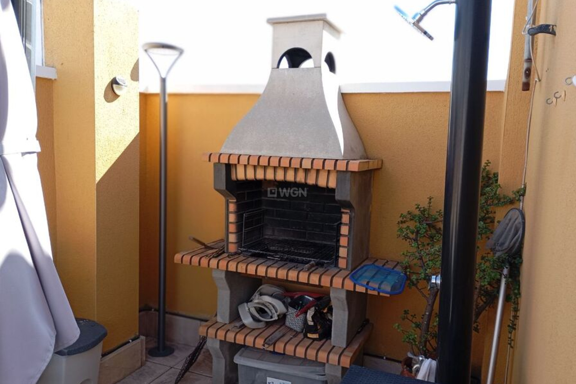 Odsprzedaż - Kamienica - Catral - Costa Blanca