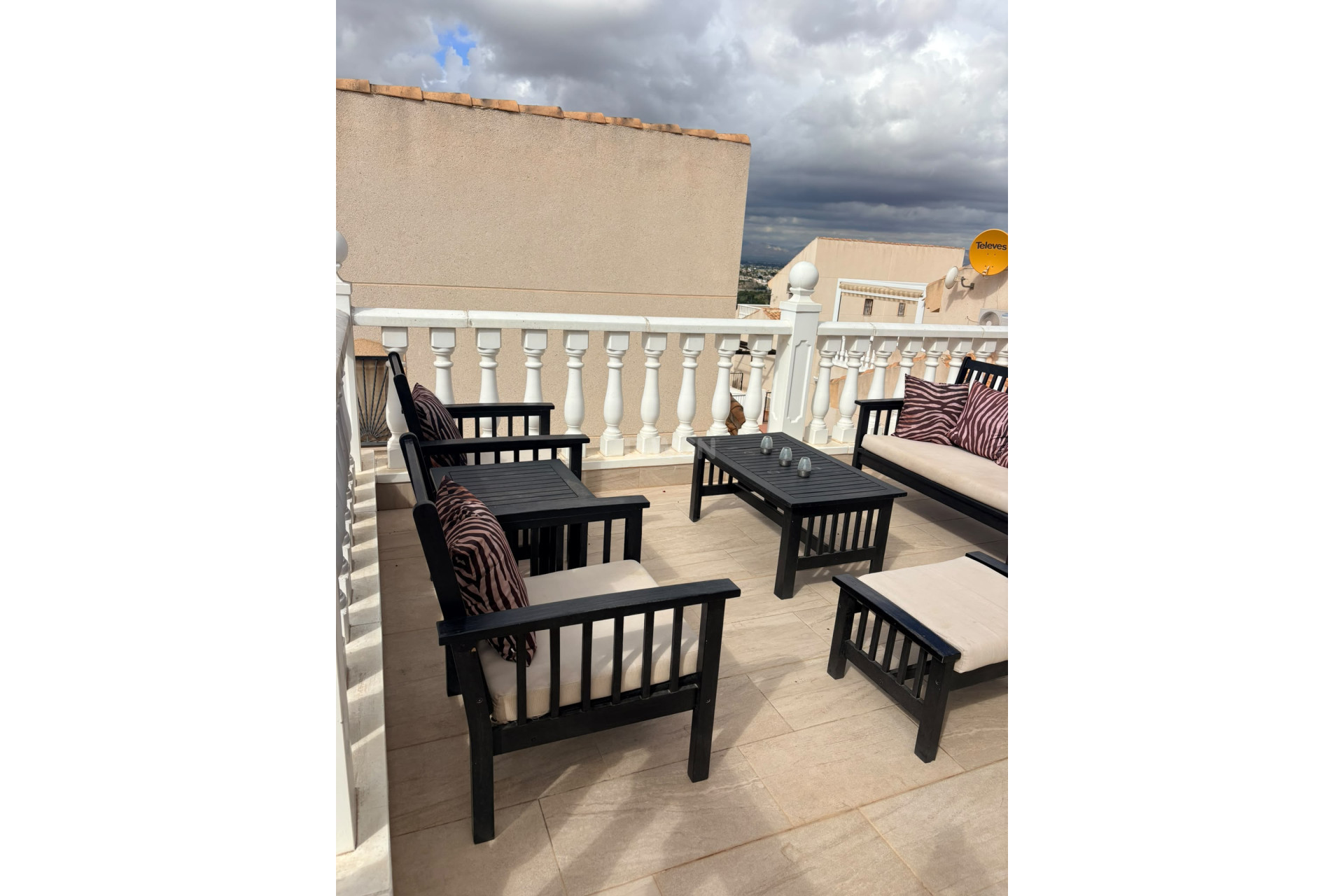 Odsprzedaż - Kamienica - Ciudad Quesada - Costa Blanca