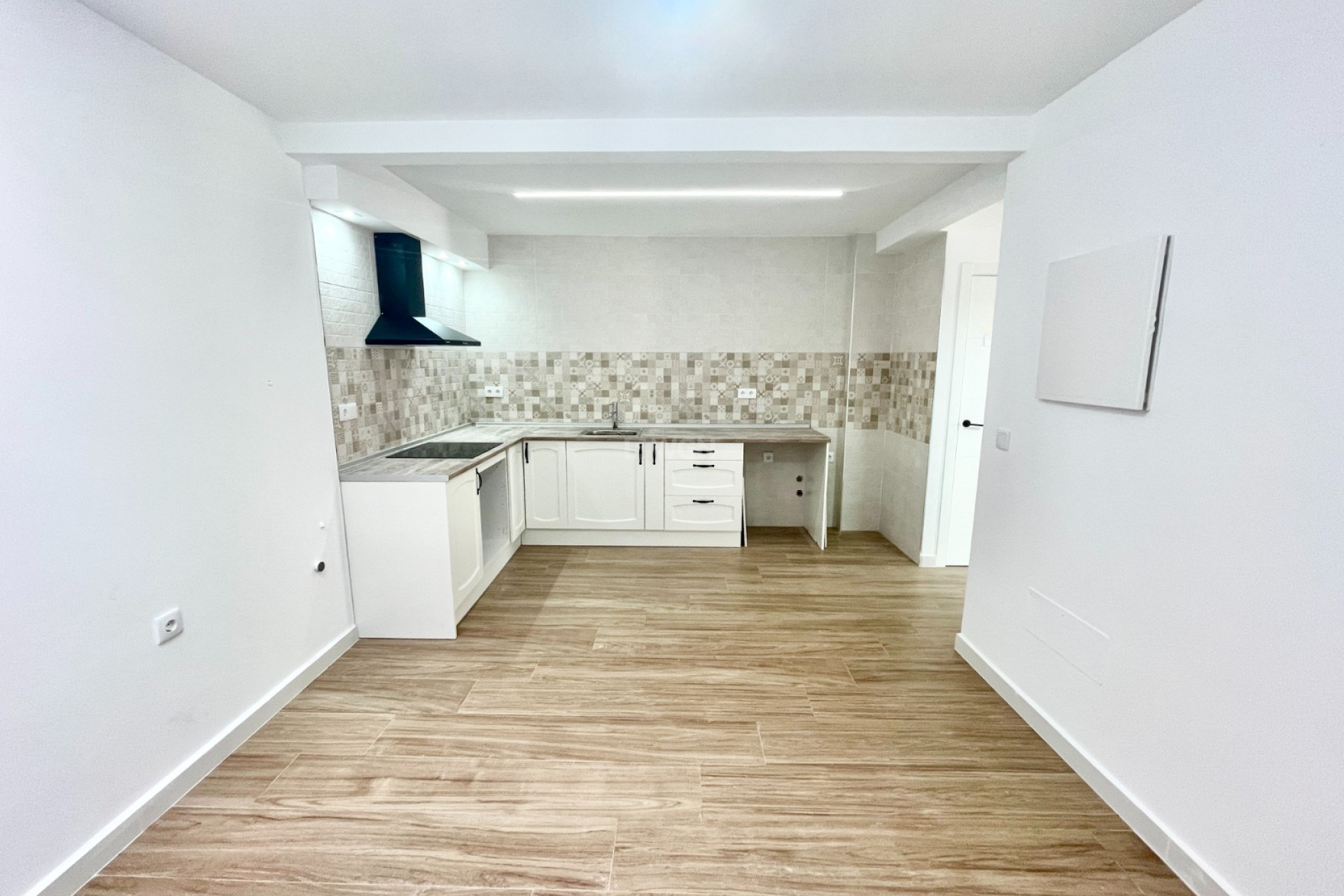 Odsprzedaż - Kamienica - Daya Vieja - Costa Blanca