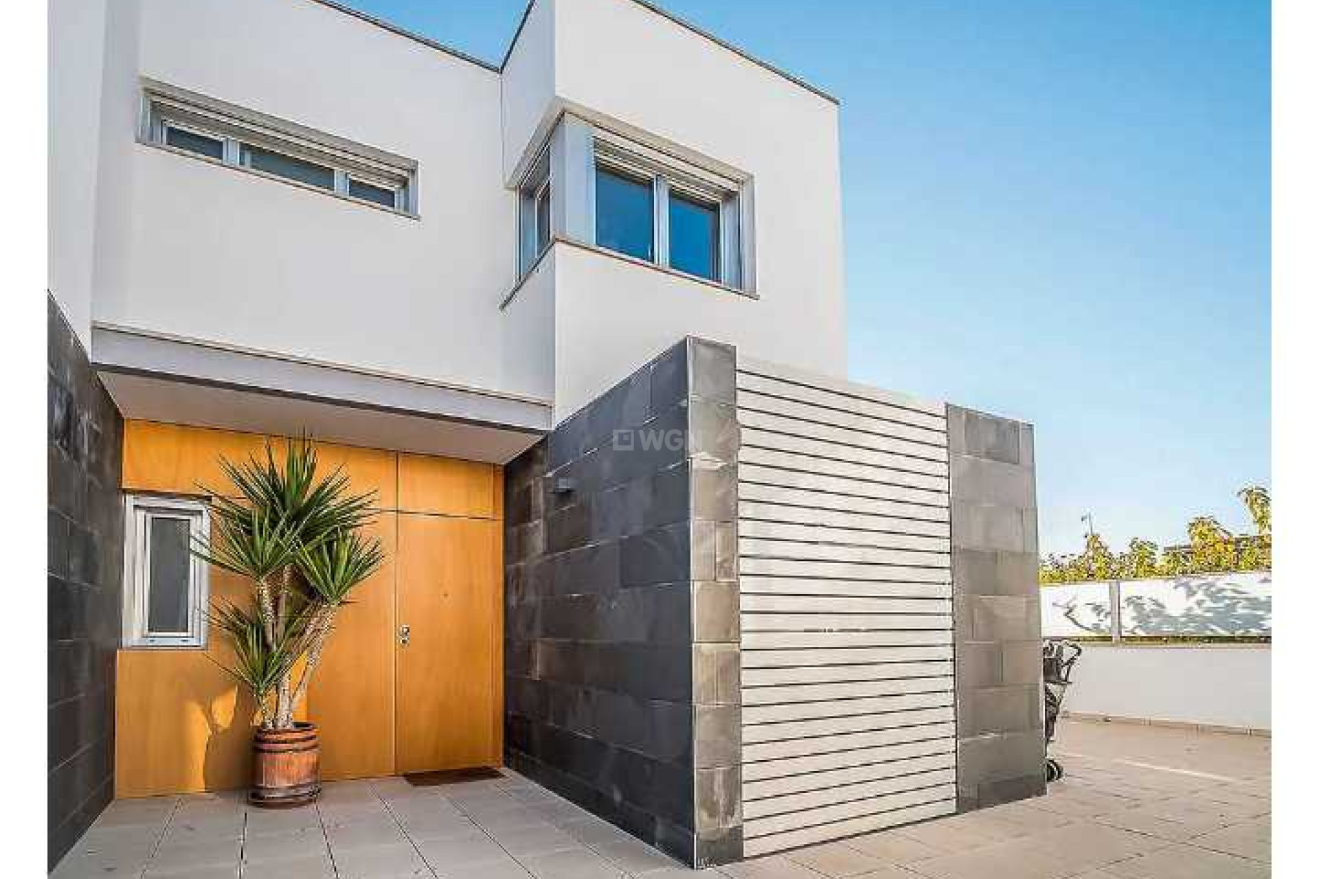 Odsprzedaż - Kamienica - Guardamar del Segura - Costa Blanca