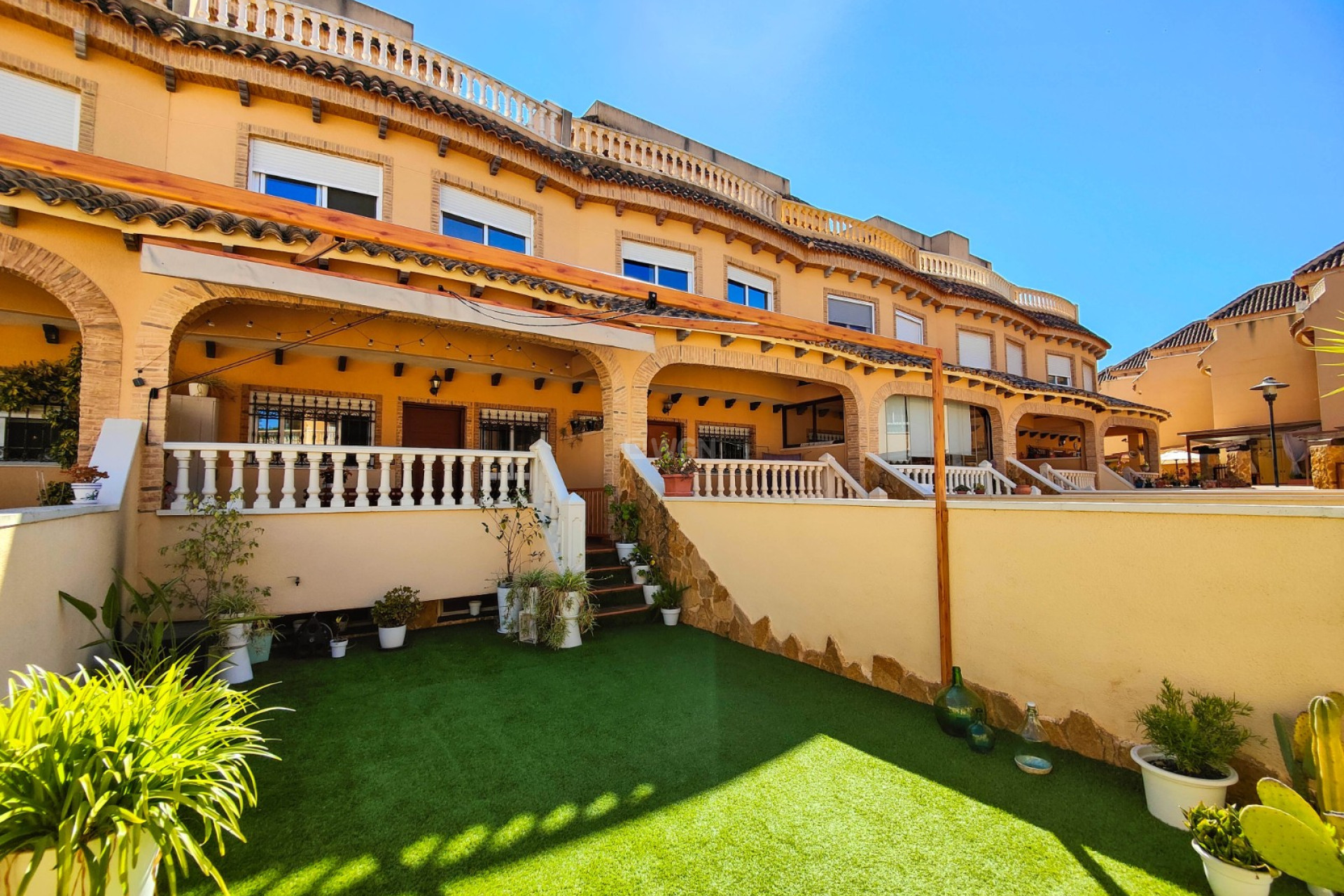 Odsprzedaż - Kamienica - Guardamar del Segura - Costa Blanca