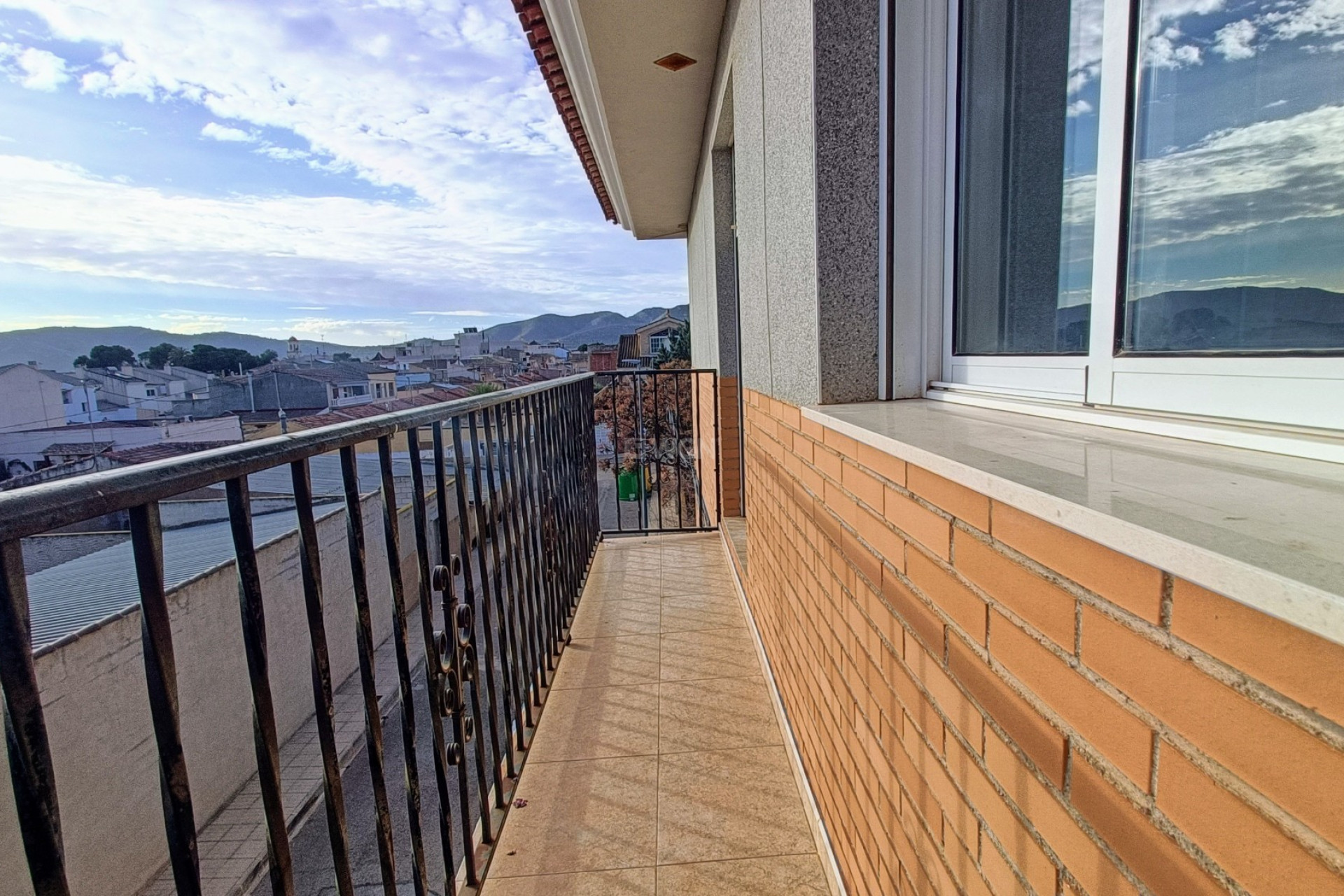 Odsprzedaż - Kamienica - La Romana - Inland