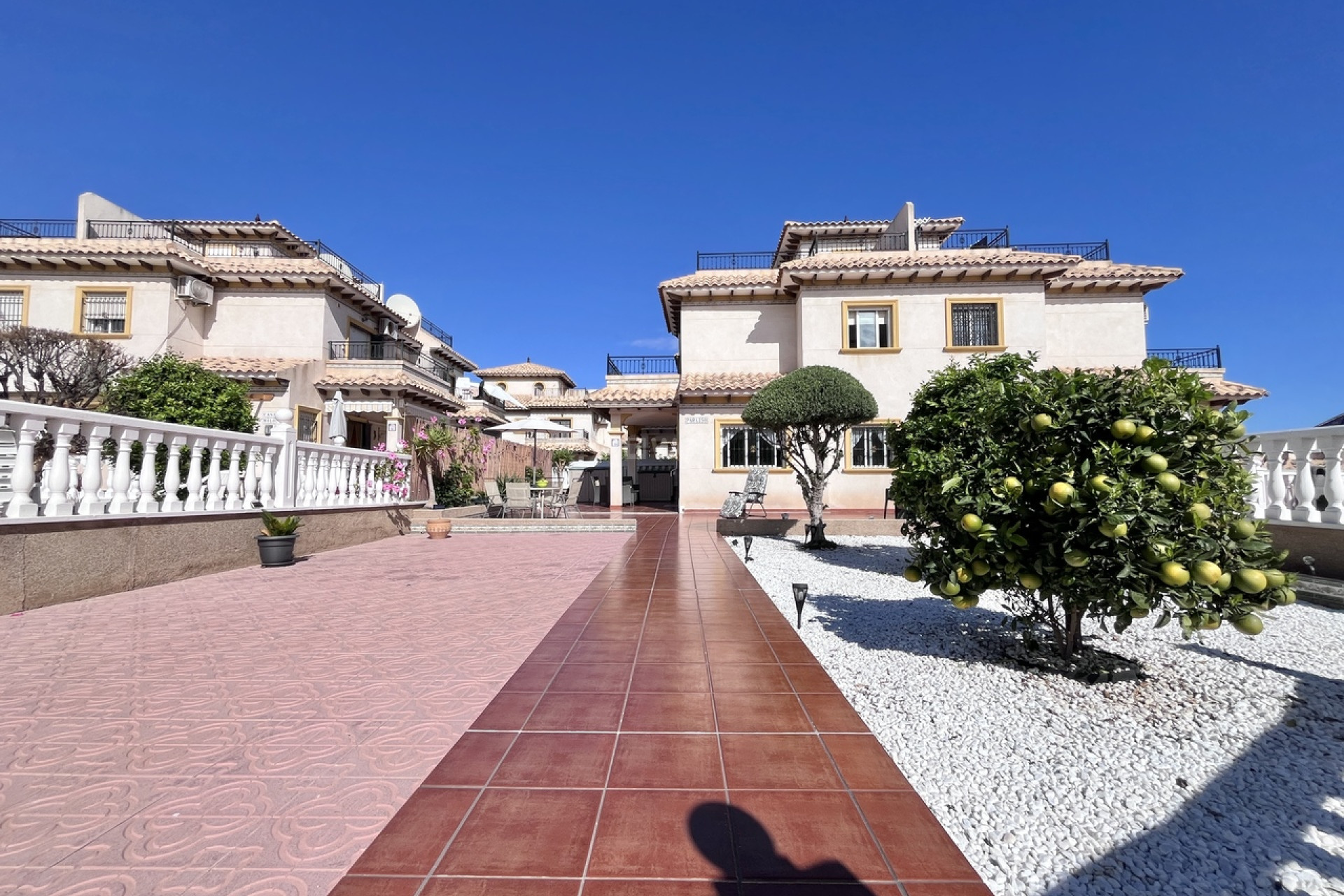 Odsprzedaż - Kamienica - La Zenia - Costa Blanca