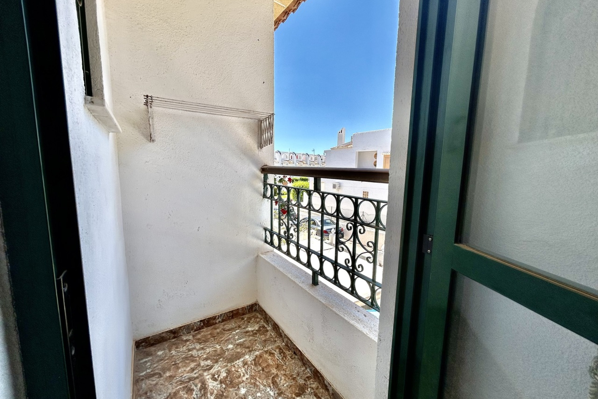 Odsprzedaż - Kamienica - La Zenia - Costa Blanca