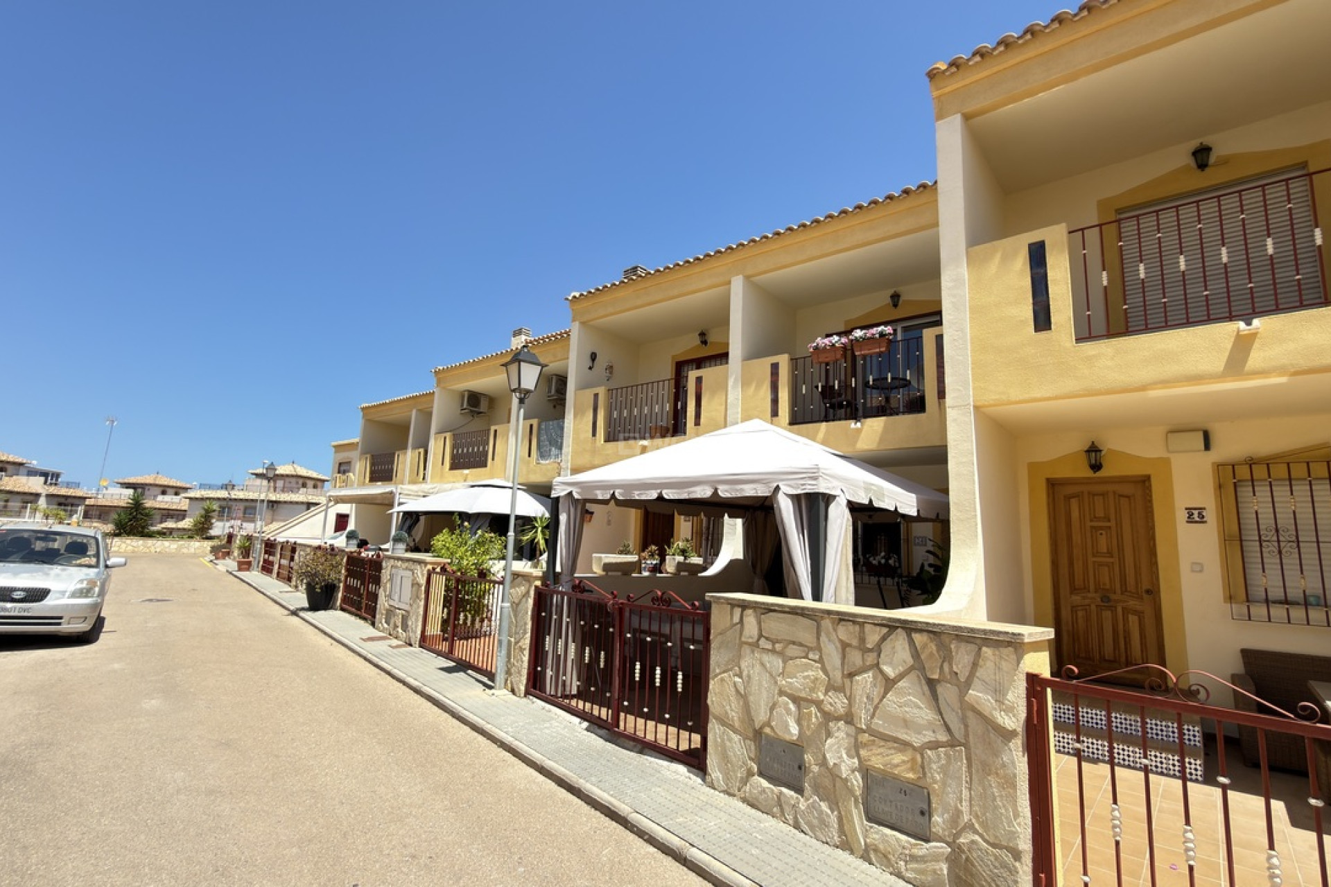 Odsprzedaż - Kamienica - La Zenia - Costa Blanca