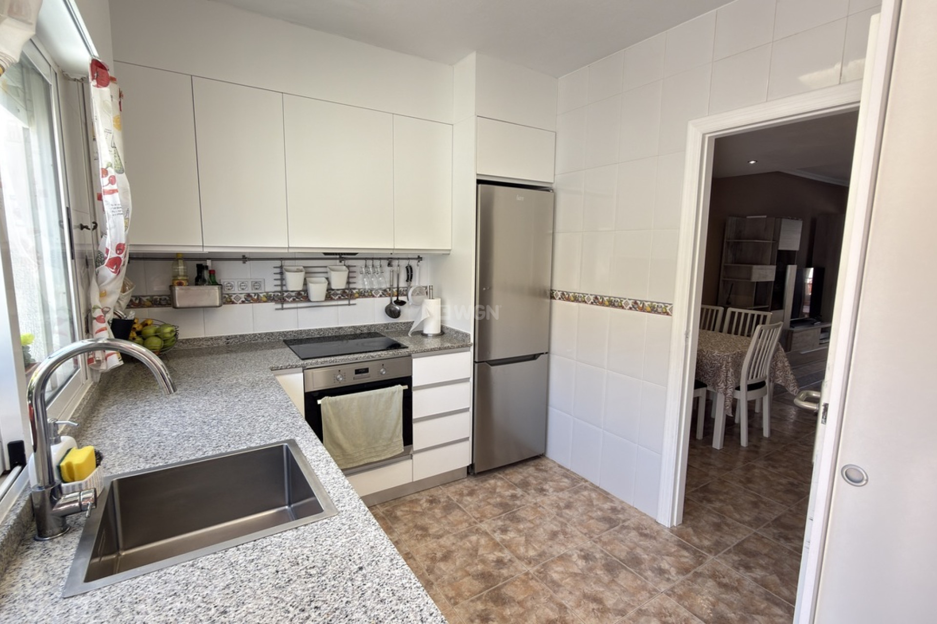 Odsprzedaż - Kamienica - La Zenia - Costa Blanca