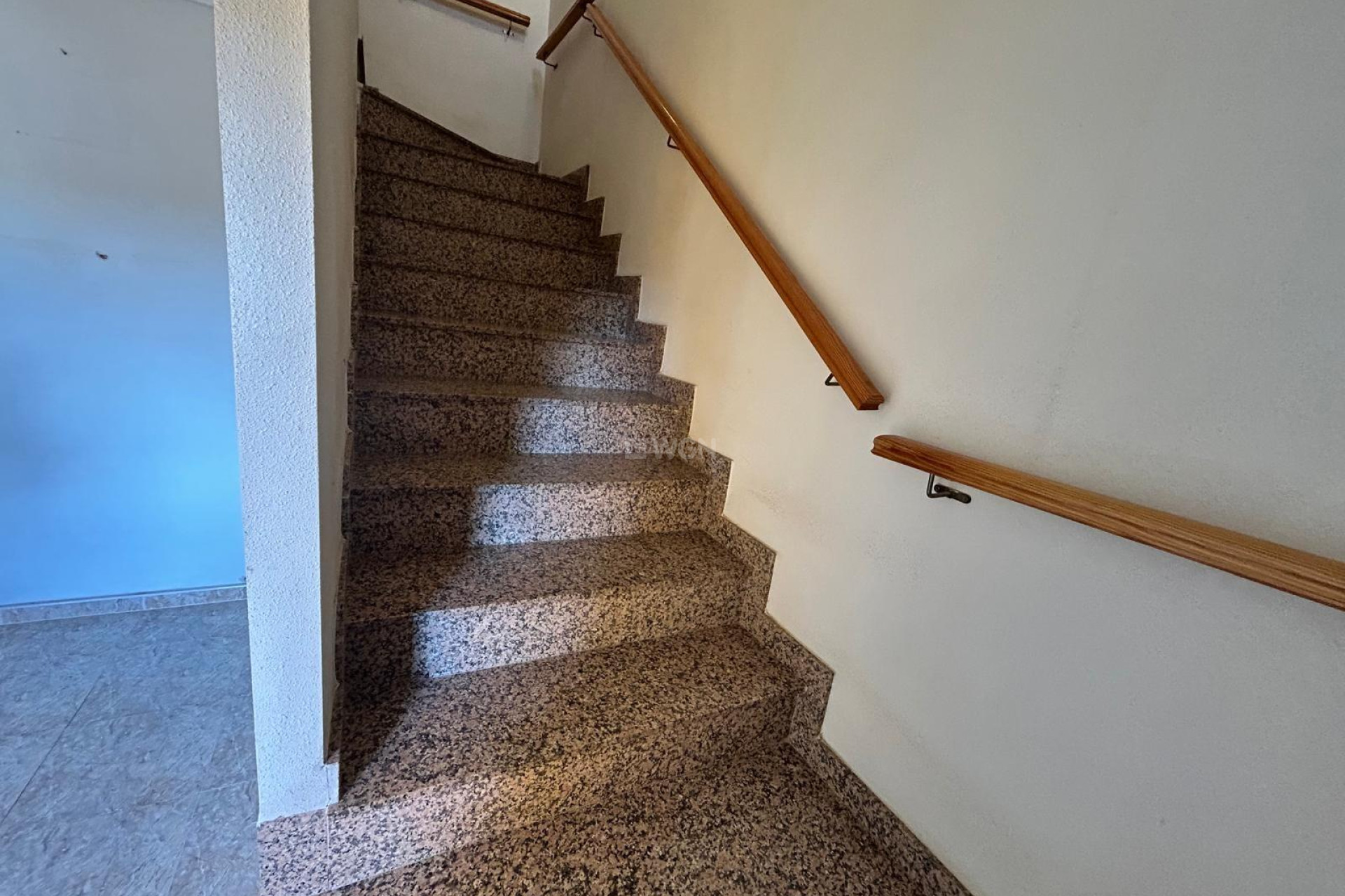 Odsprzedaż - Kamienica - Los Alcázares