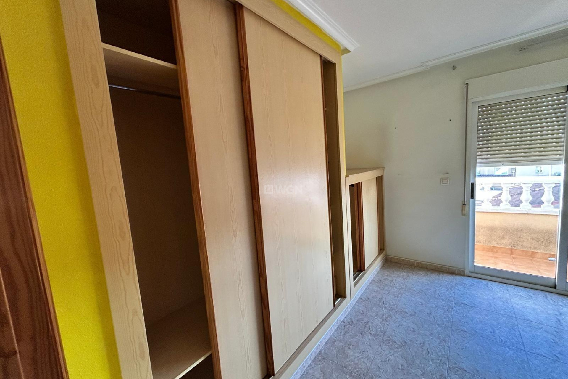 Odsprzedaż - Kamienica - Los Alcázares