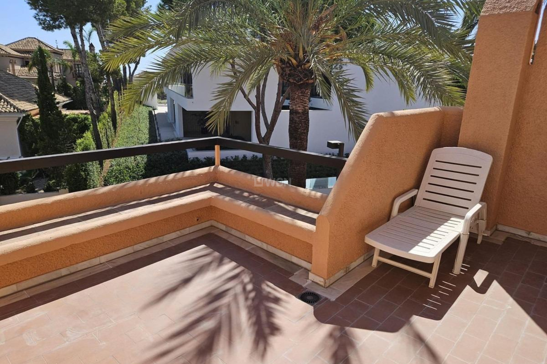 Odsprzedaż - Kamienica - Marbella - Nueva Andalucia