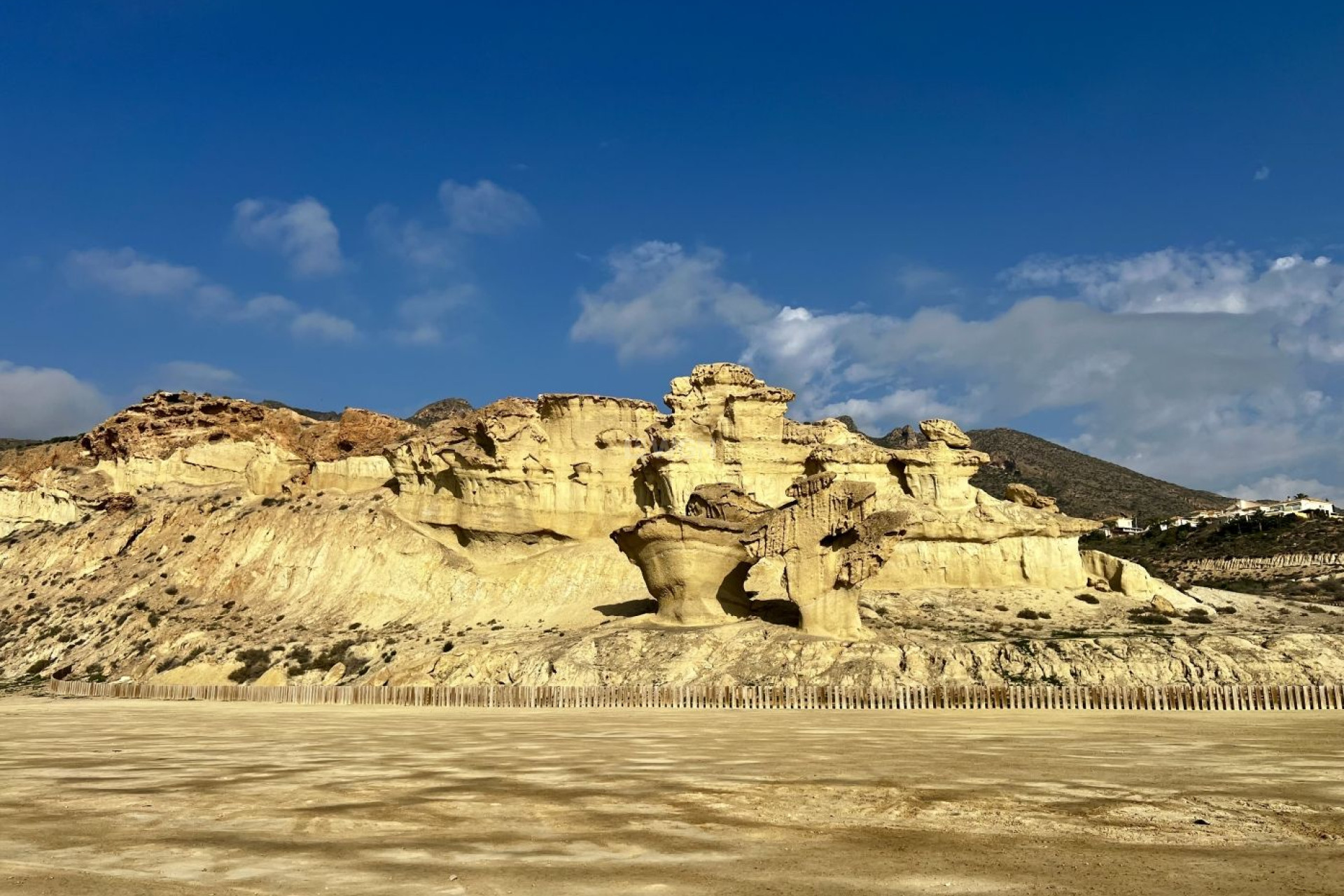 Odsprzedaż - Kamienica - Mazarron - Bolnuevo