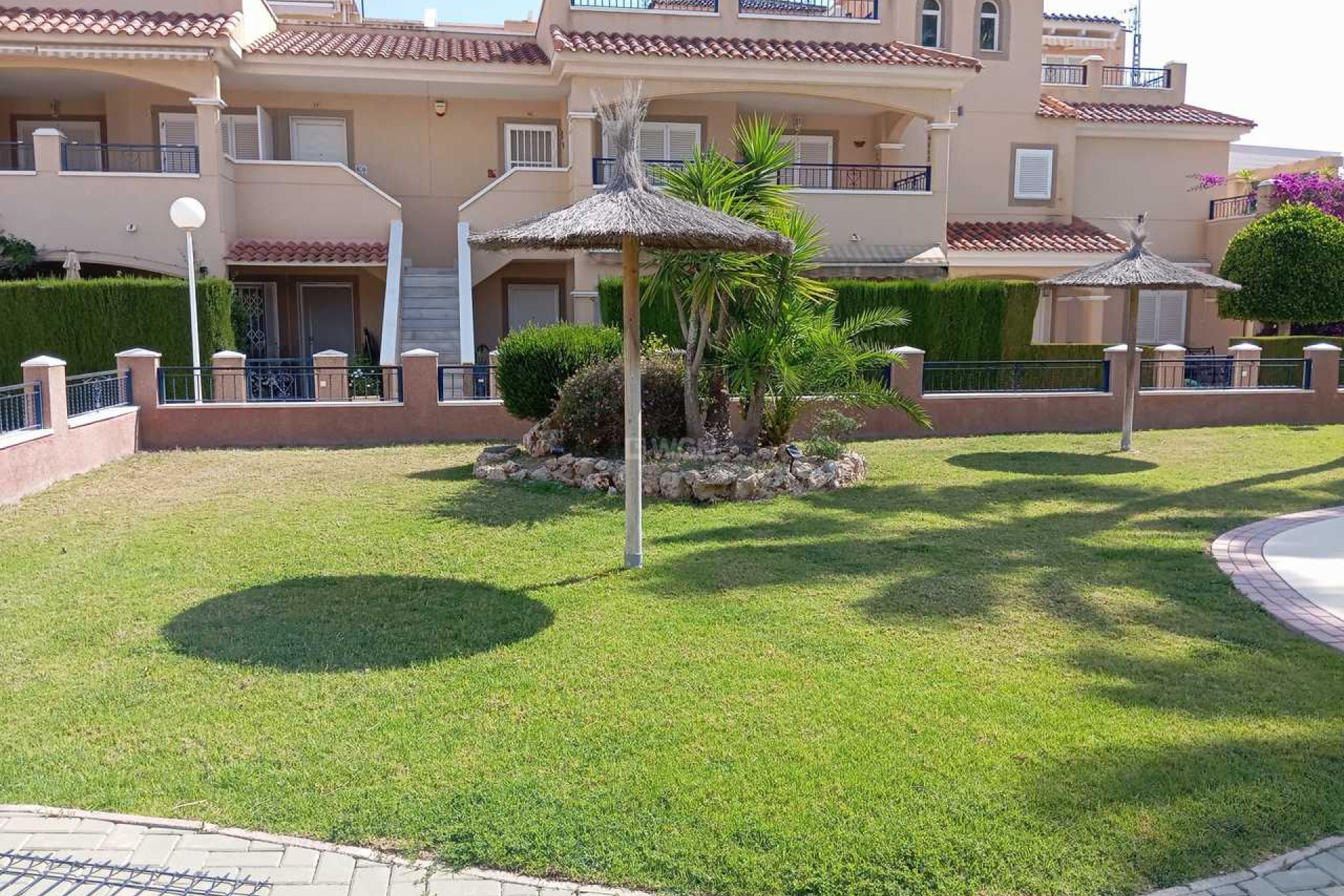 Odsprzedaż - Kamienica - Mil Palmeras - Costa Blanca