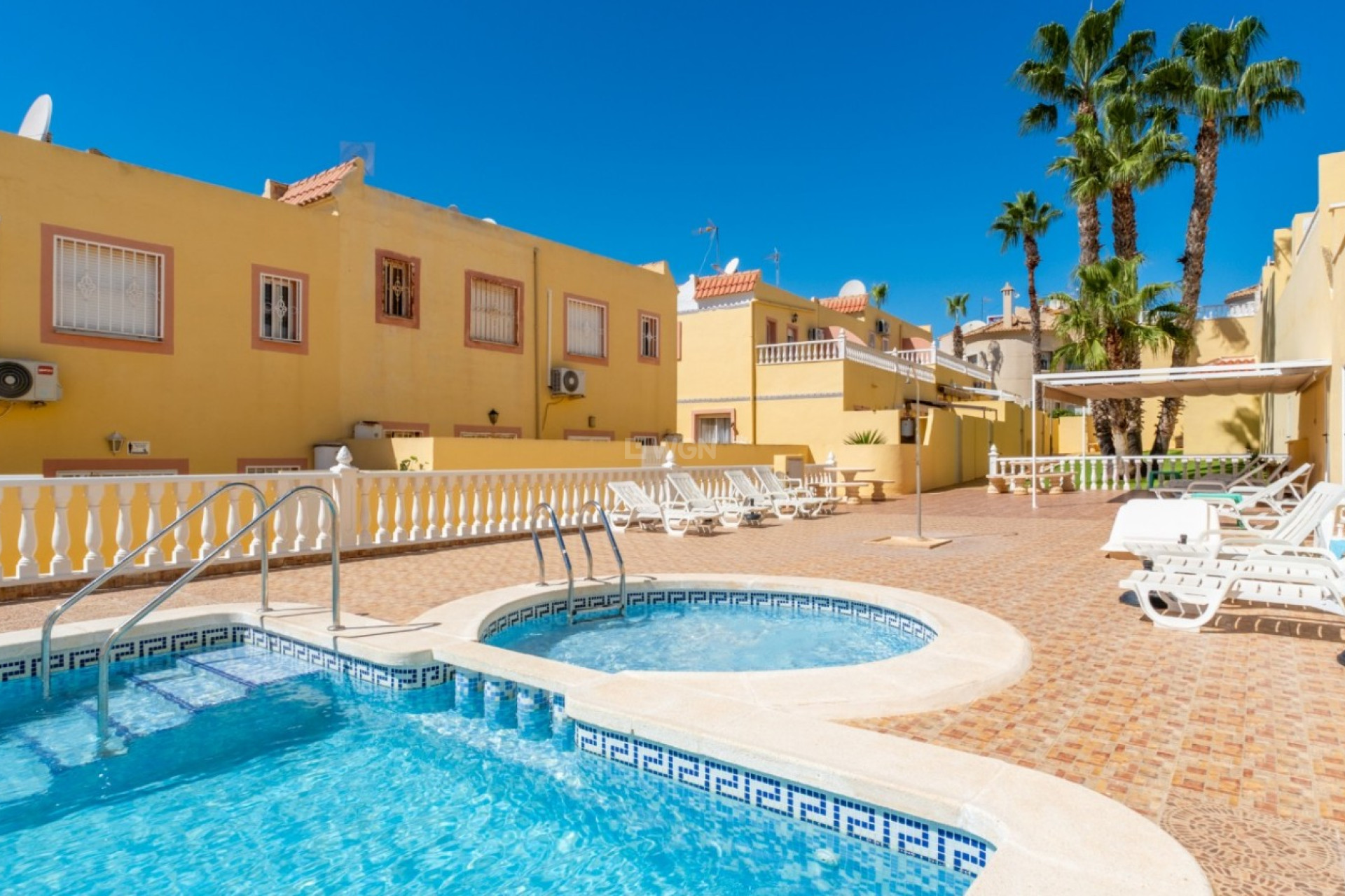 Odsprzedaż - Kamienica - Orihuela Costa - Costa Blanca