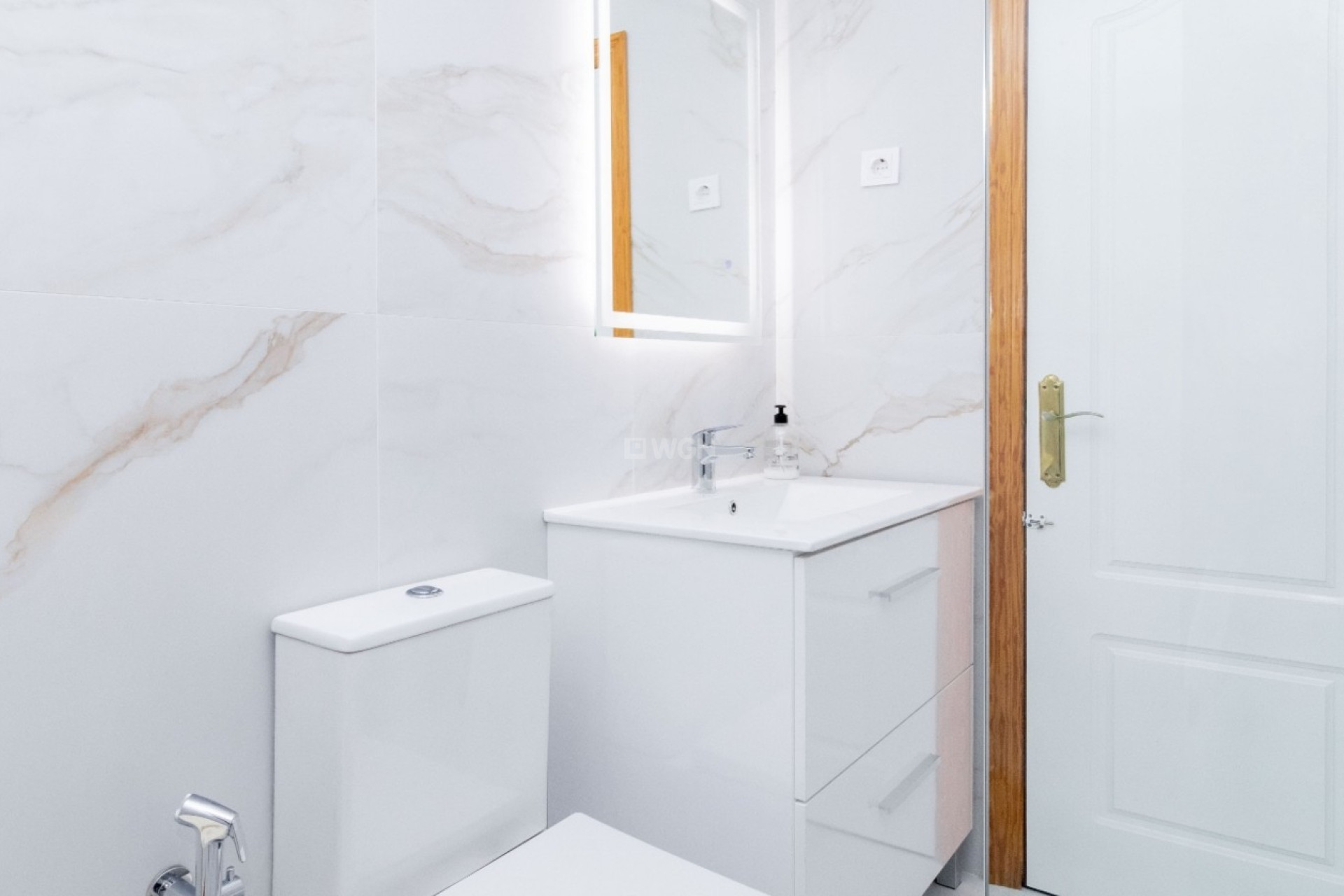 Odsprzedaż - Kamienica - Orihuela Costa - Costa Blanca